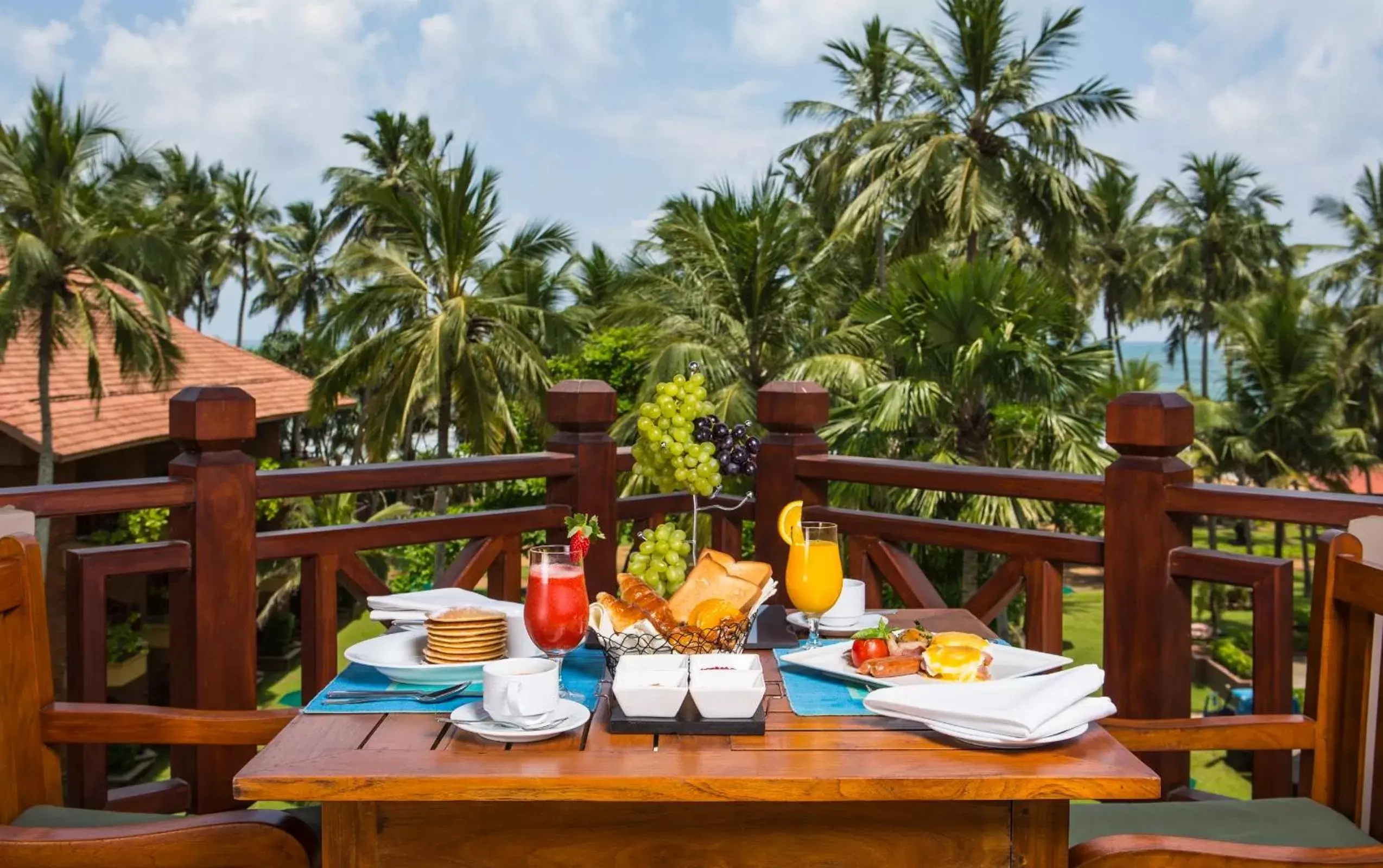 Balcony/Terrace, Breakfast in Royal Palms Beach Hotel