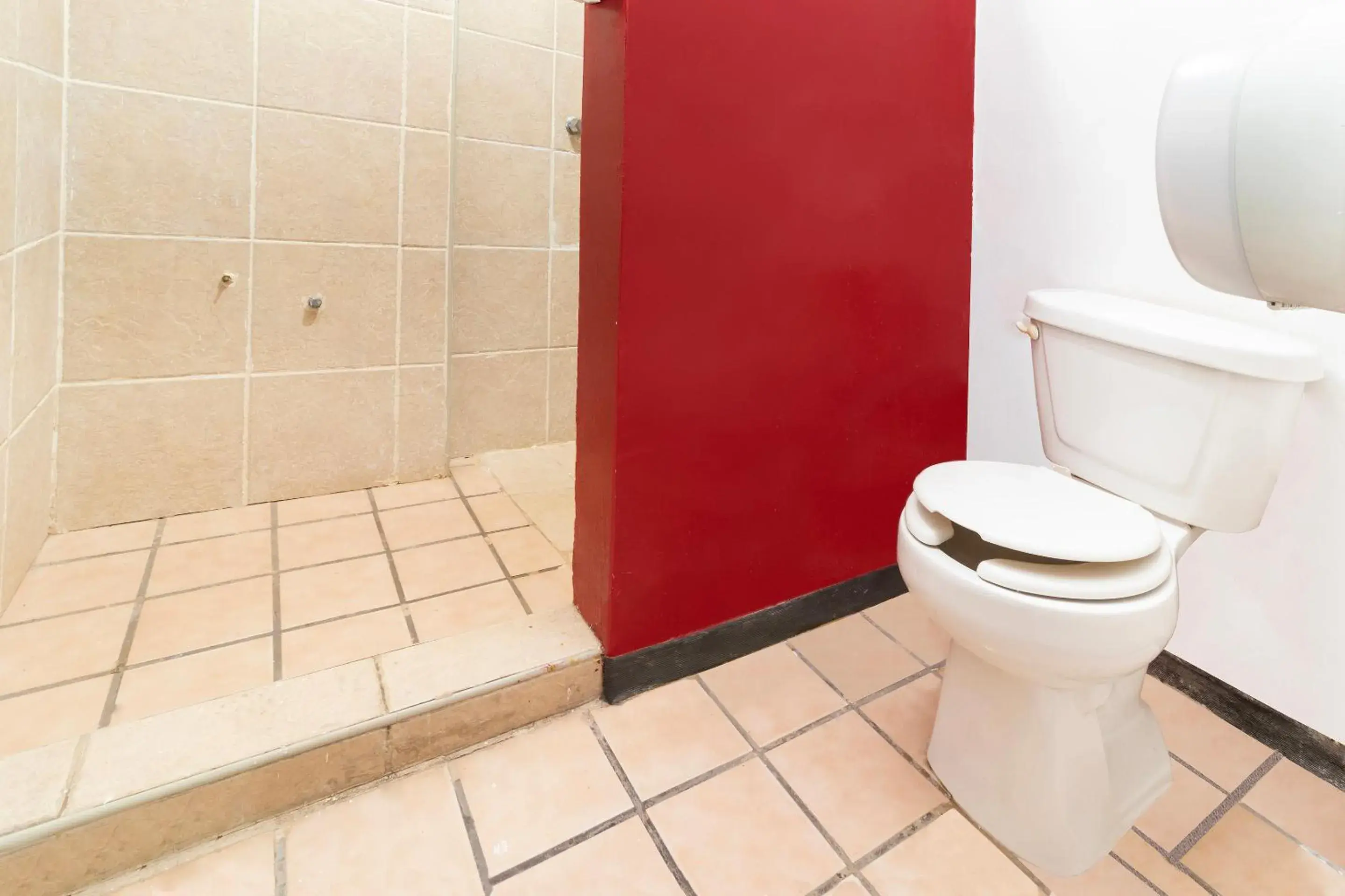 Bathroom in OYO Hotel Real Del Sur, Estadio Chihuahua