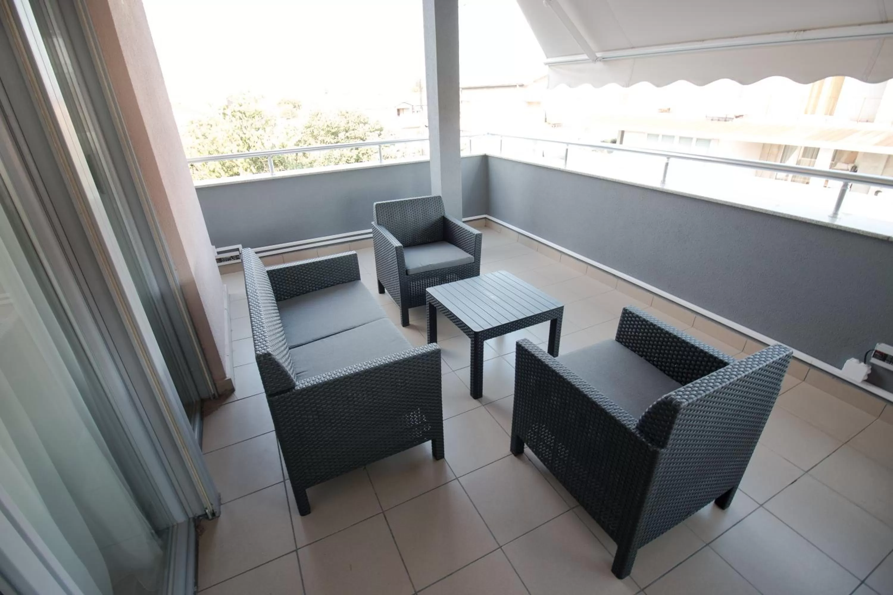 Balcony/Terrace in OASIS Apartments