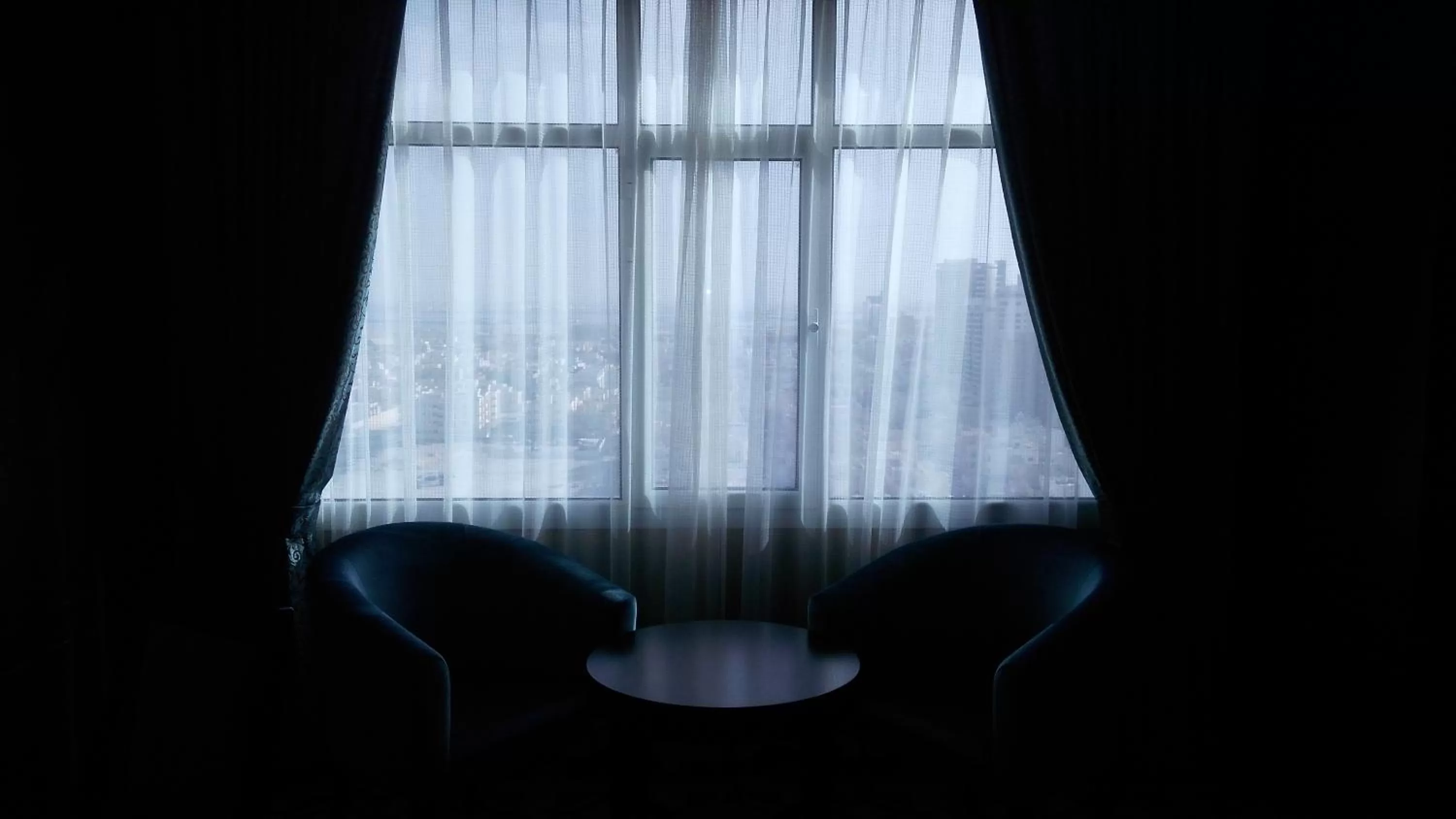 King Room with City View - Disability Access in Park Regis Lotus Hotel