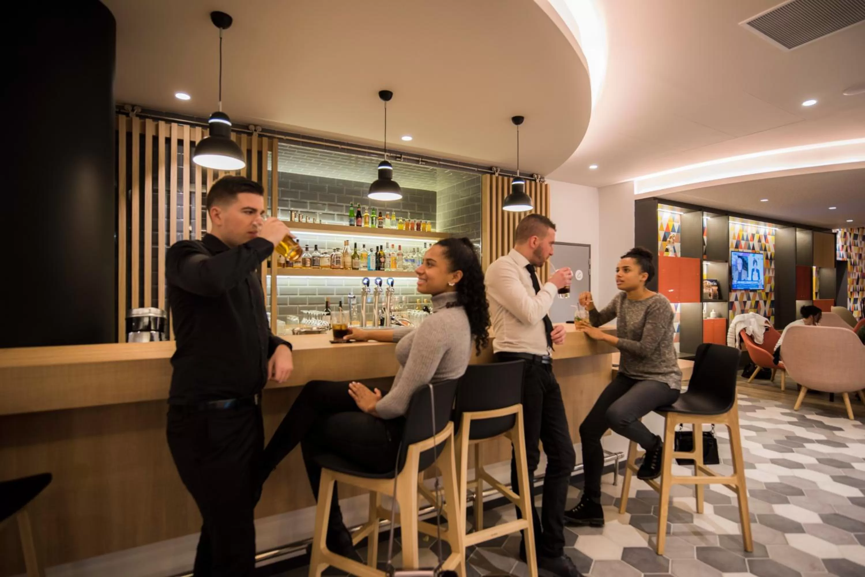 Lounge or bar in Holiday Inn Express - Paris - CDG Airport by IHG