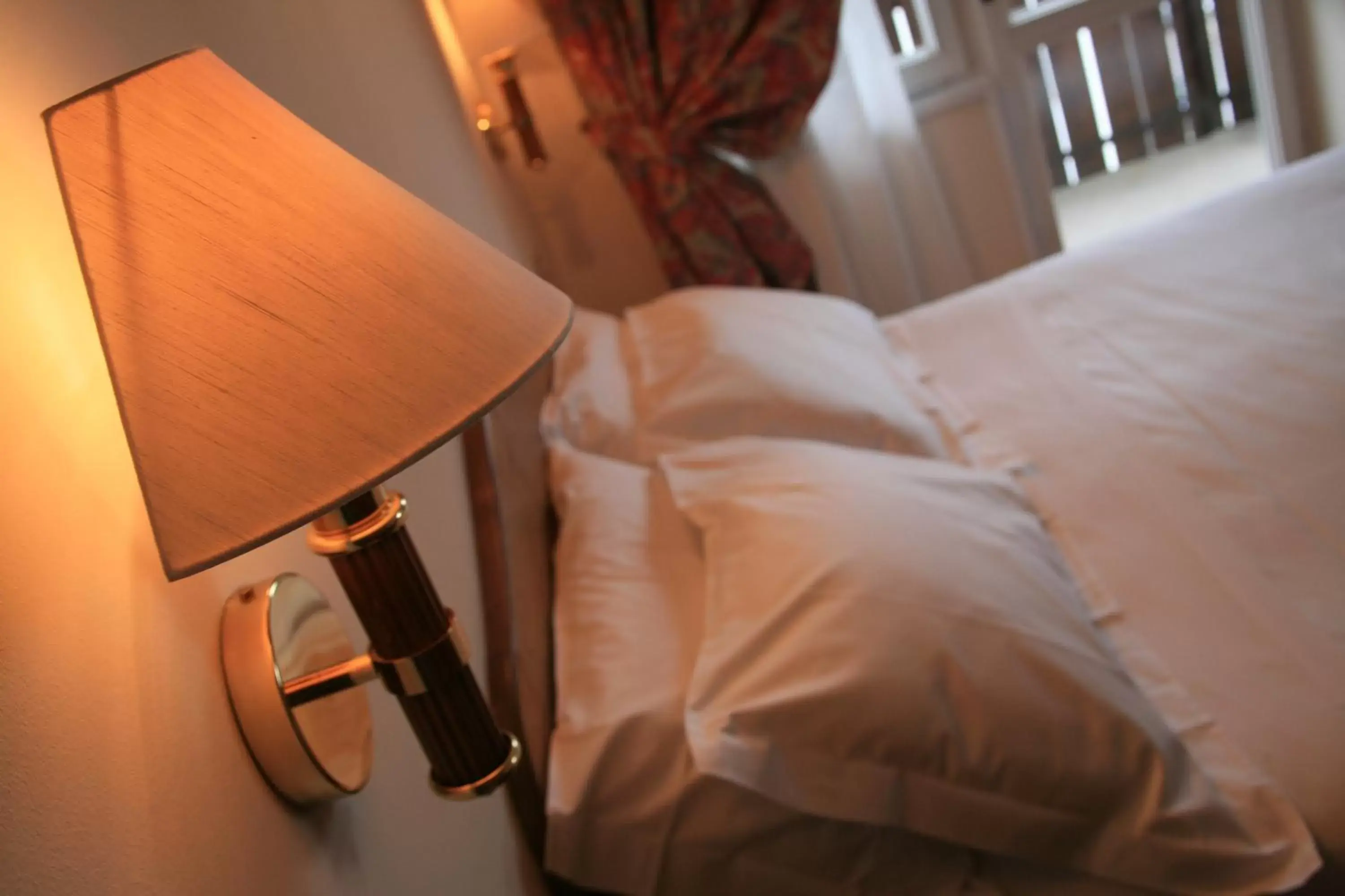 Decorative detail, Bed in Hotel Alaska Cortina