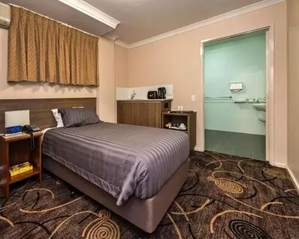 Bed in Quality Hotel Bayswater