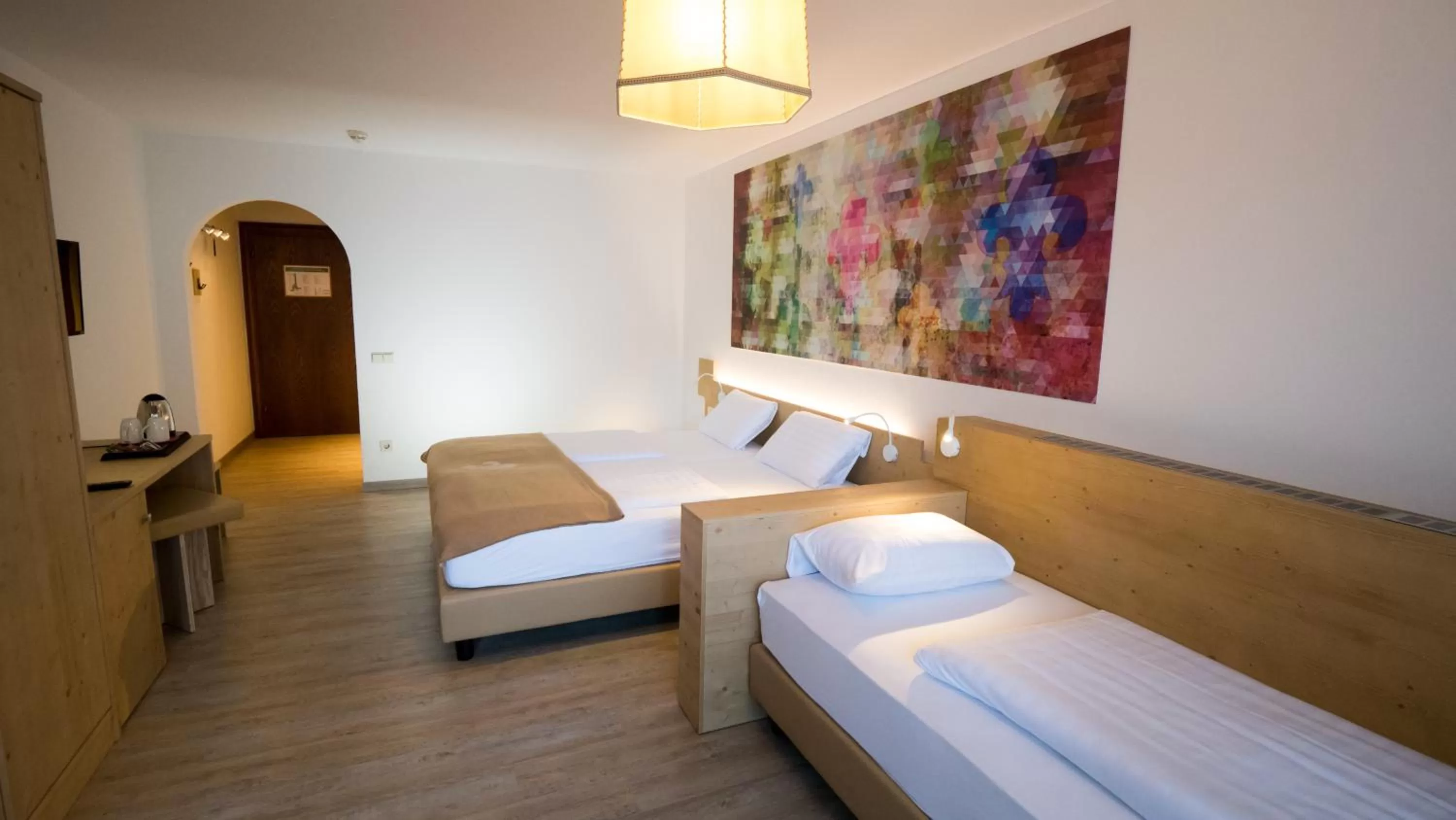 Photo of the whole room, Bed in Family Hotel Schloss Rosenegg