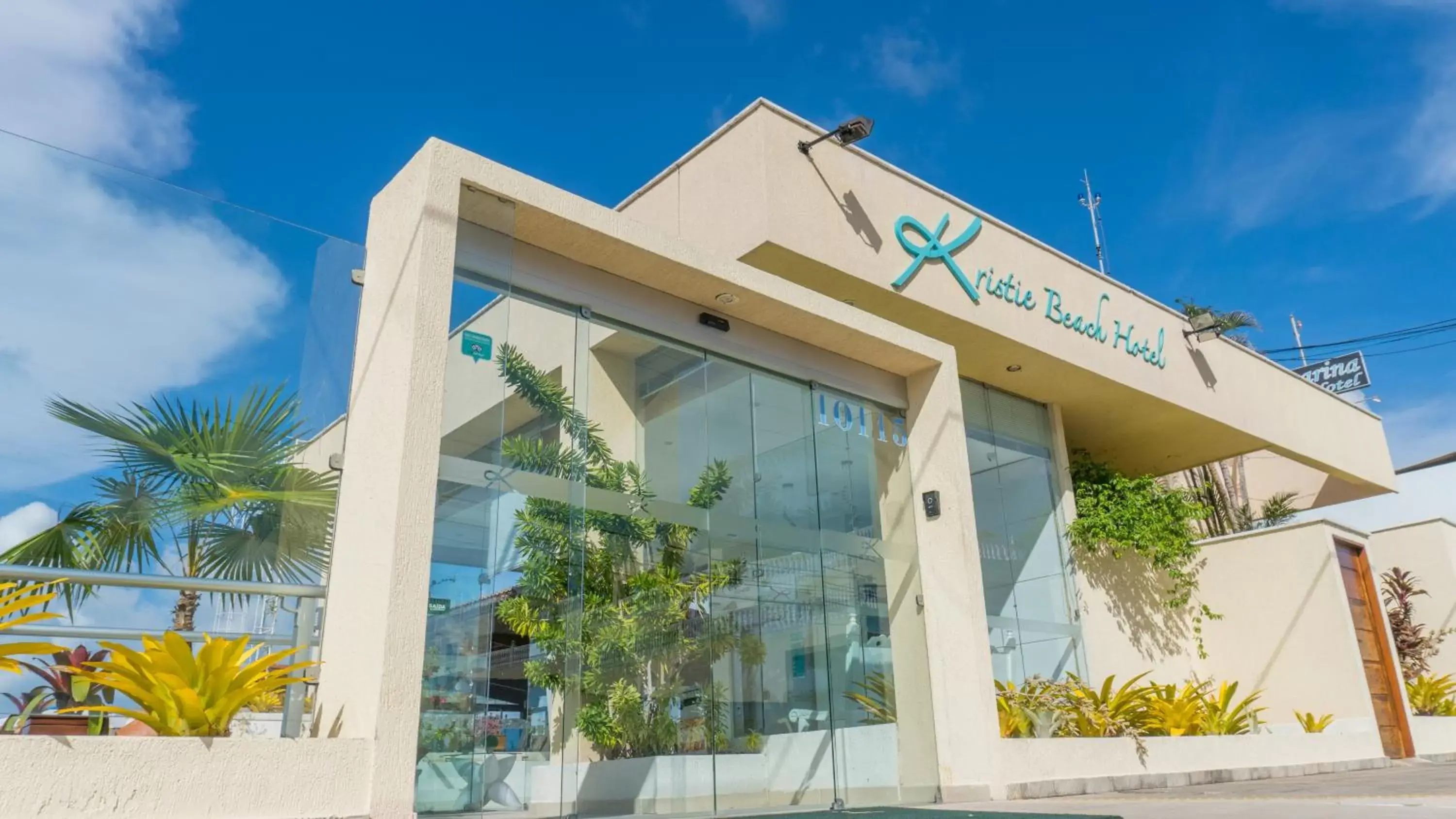 Facade/entrance, Property Building in Kristie Resort Natal Hotel