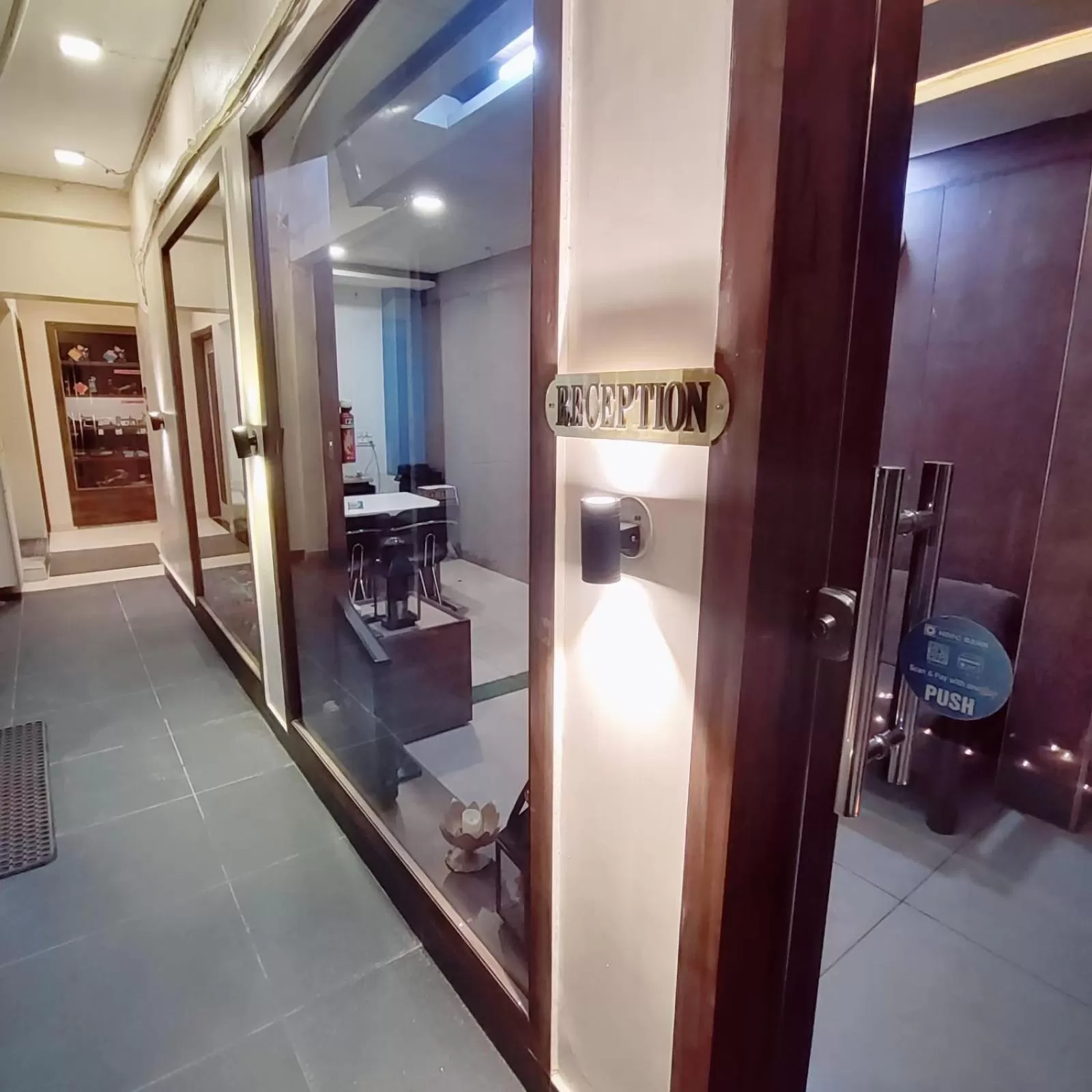 Lobby or reception in Hotel Luxuria