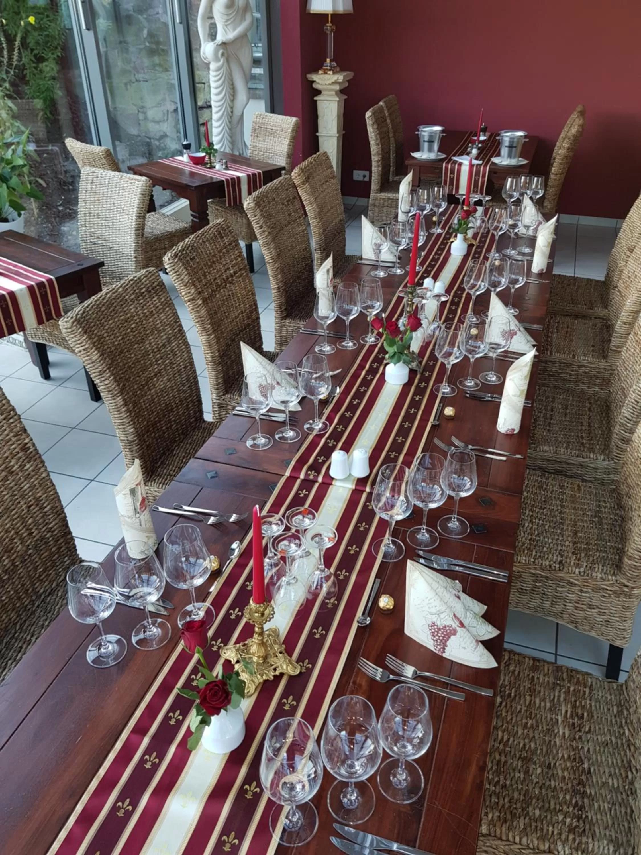 Restaurant/places to eat in Hotel & Café Schachtenburg