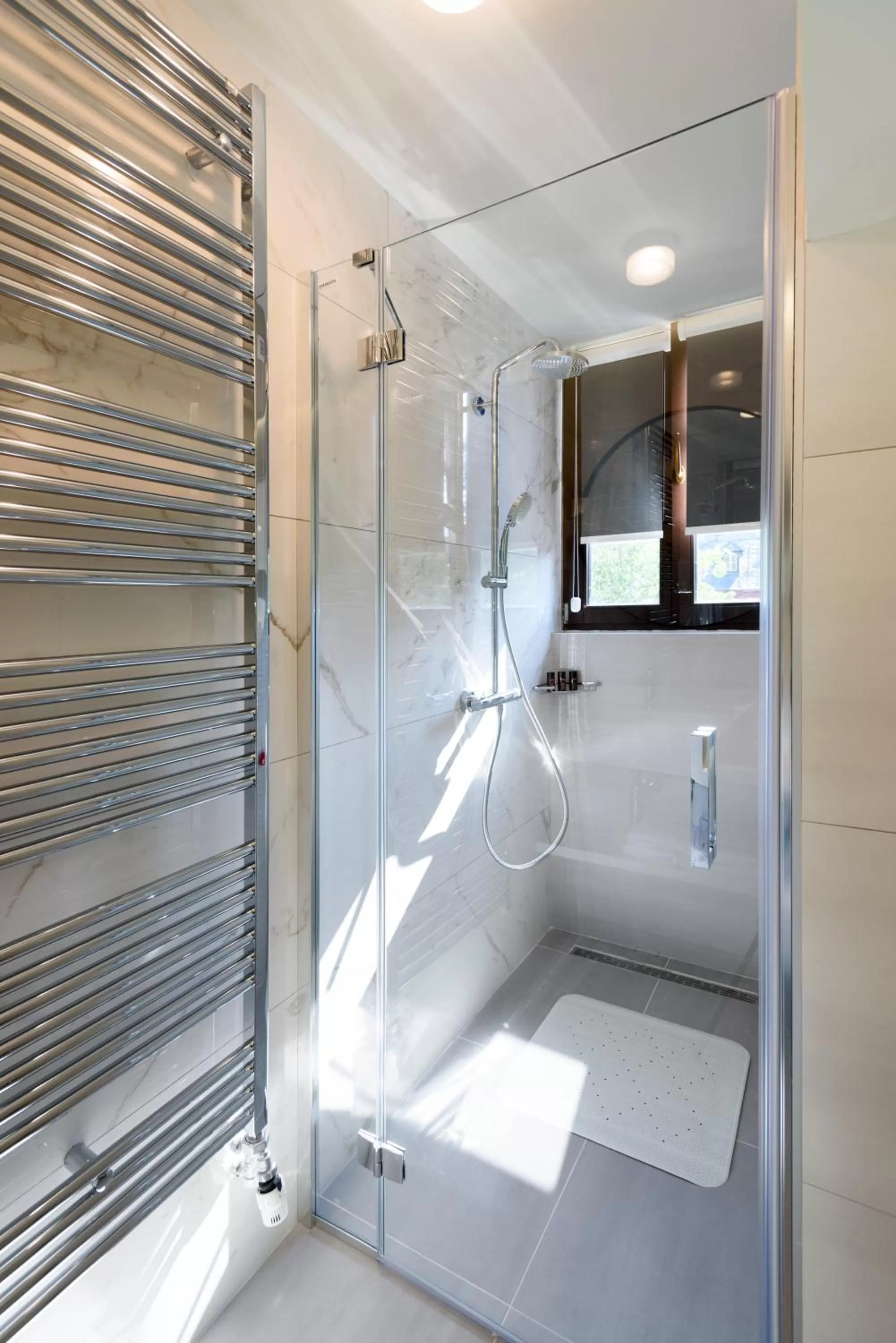 Bed in Hotel Gradska Cetinje