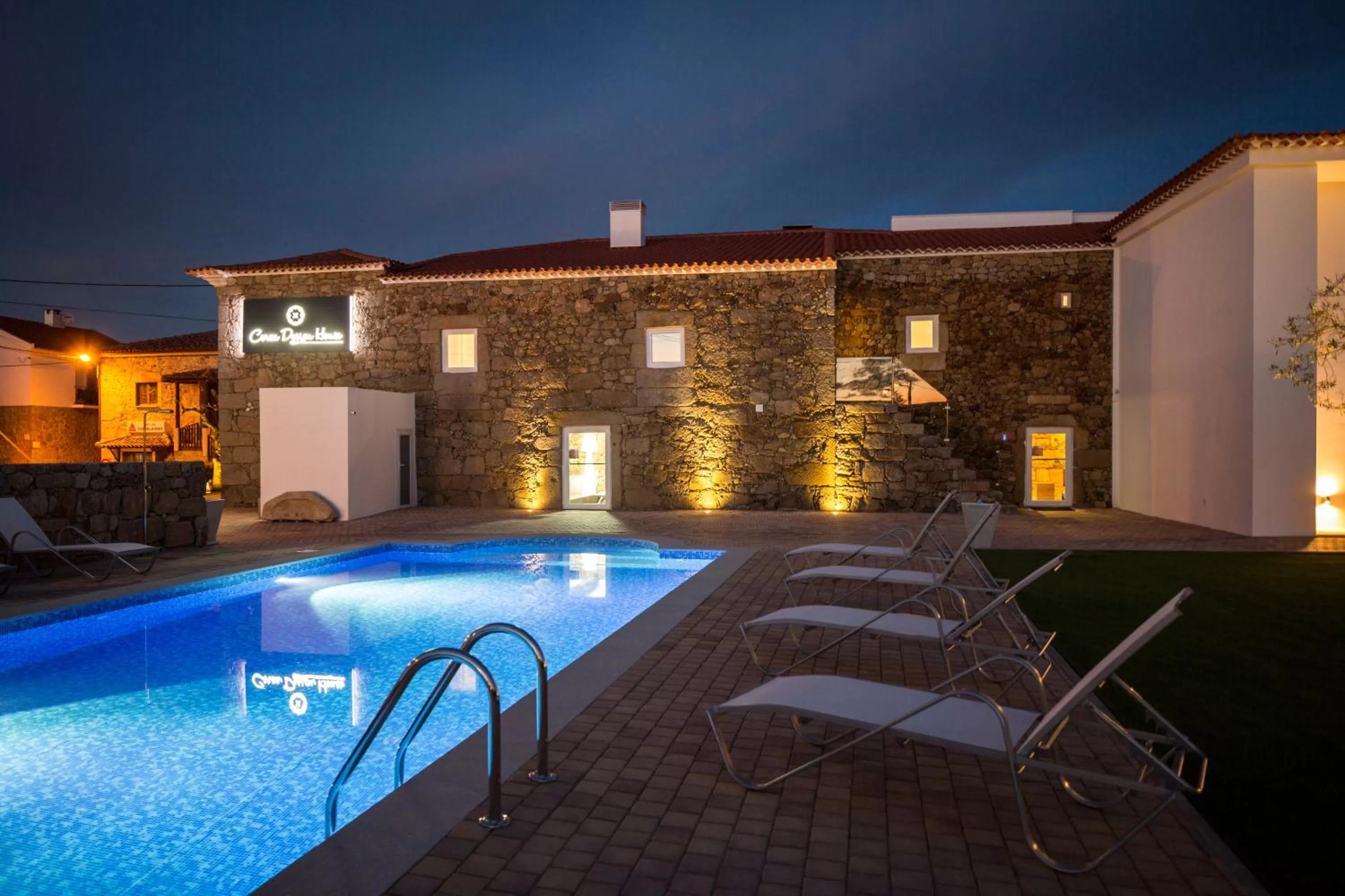 Facade/entrance in Cerca Design House