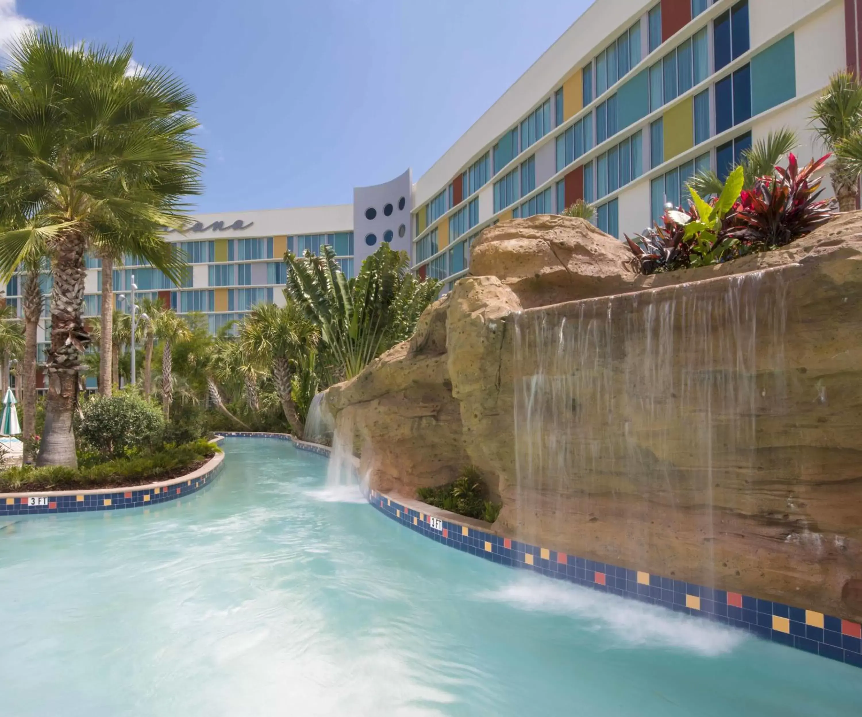 Facade/entrance, Swimming Pool in Universal's Cabana Bay Beach Resort
