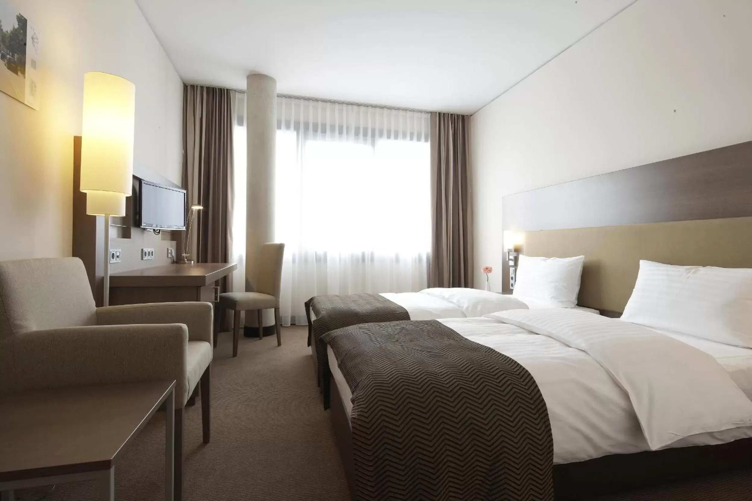 Photo of the whole room in IntercityHotel Mannheim
