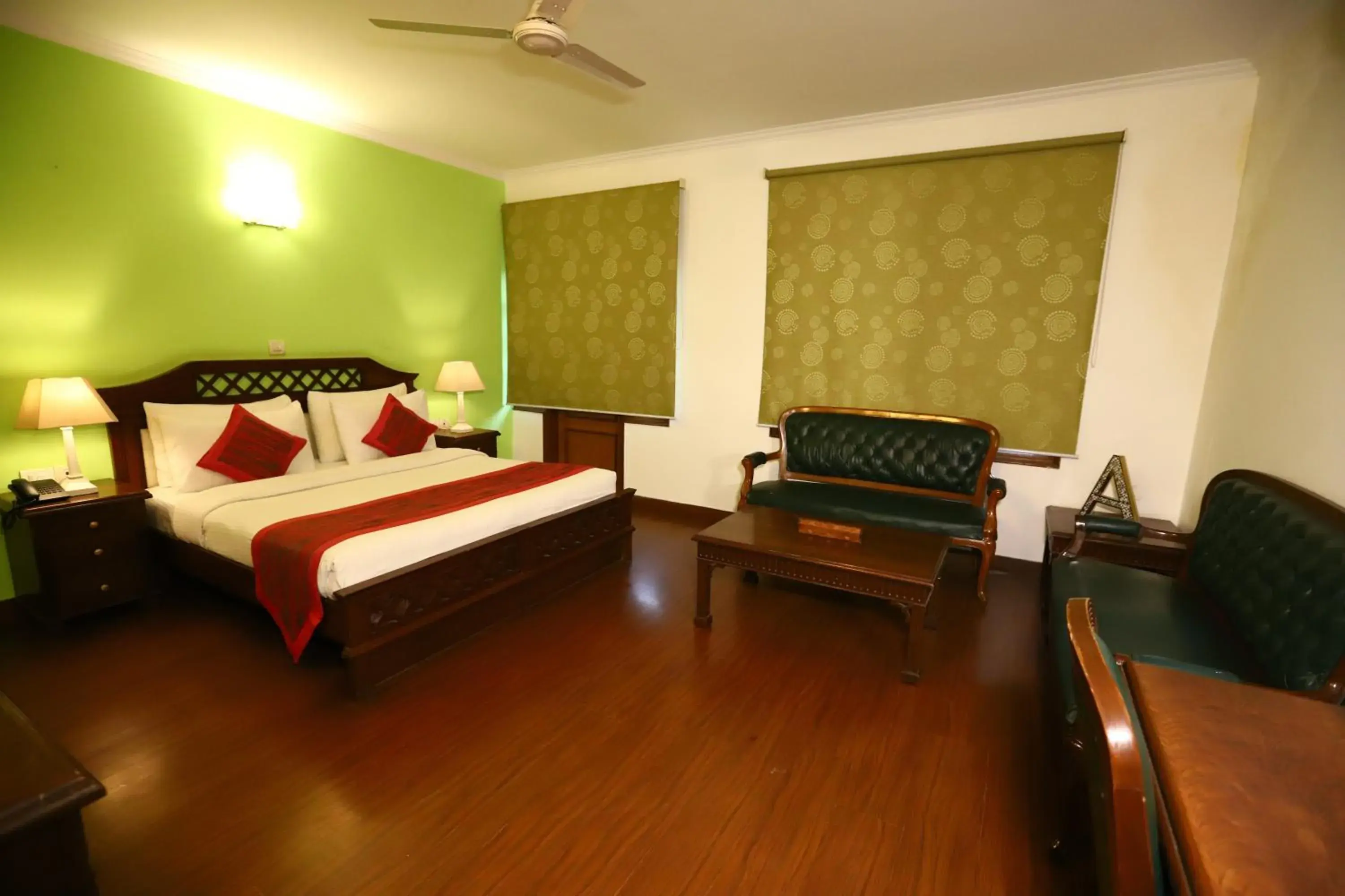 Photo of the whole room in Hotel Ambica Palace