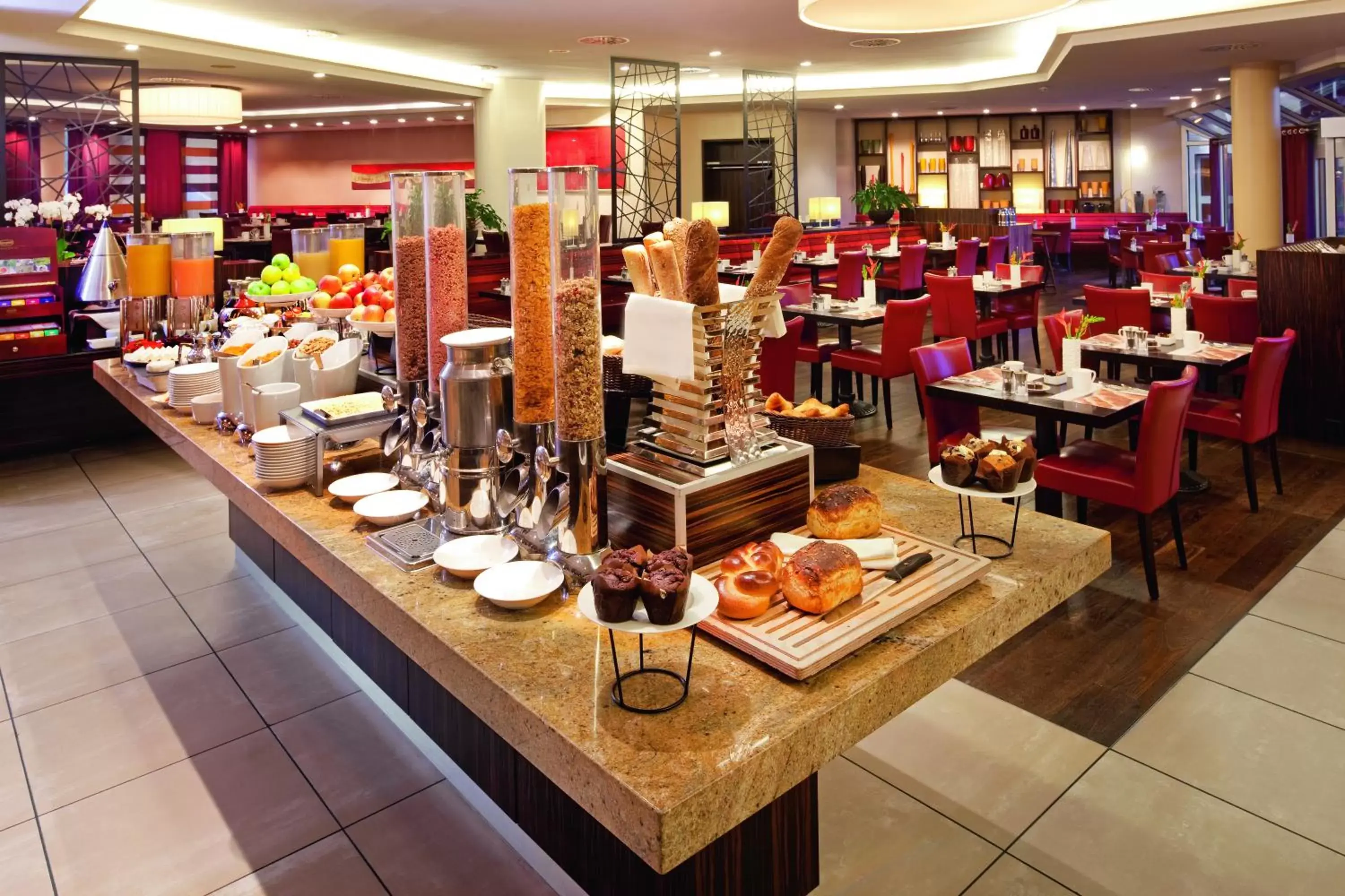 Restaurant/Places to Eat in Moevenpick Hotel And Casino Geneva