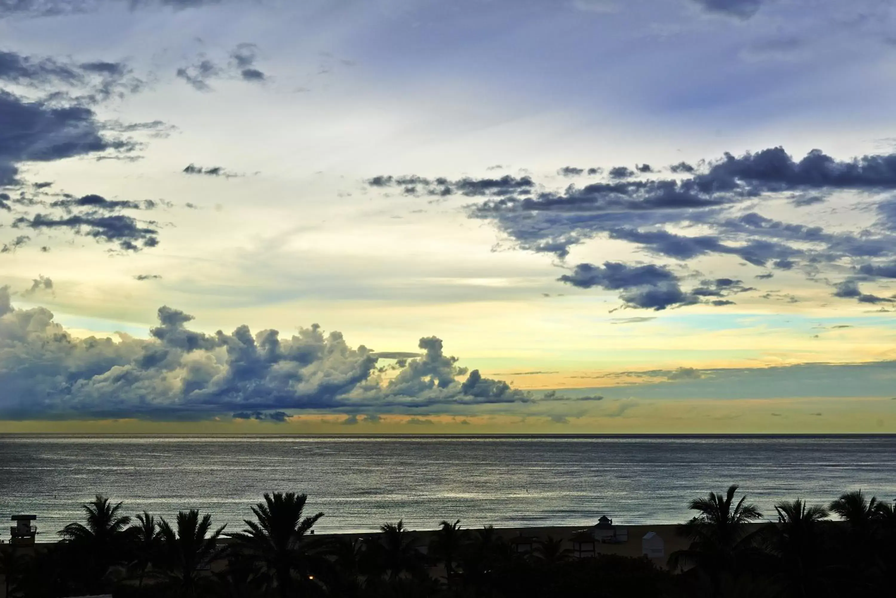 Natural landscape, Sunrise/Sunset in Nautilus Sonesta Miami Beach