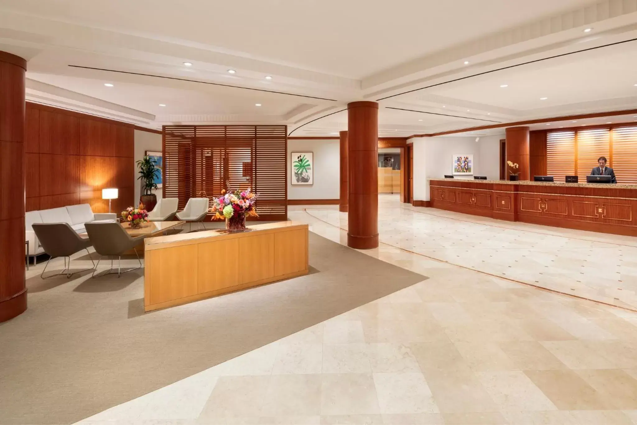 Property building, Lobby/Reception in InterContinental Cleveland, an IHG Hotel