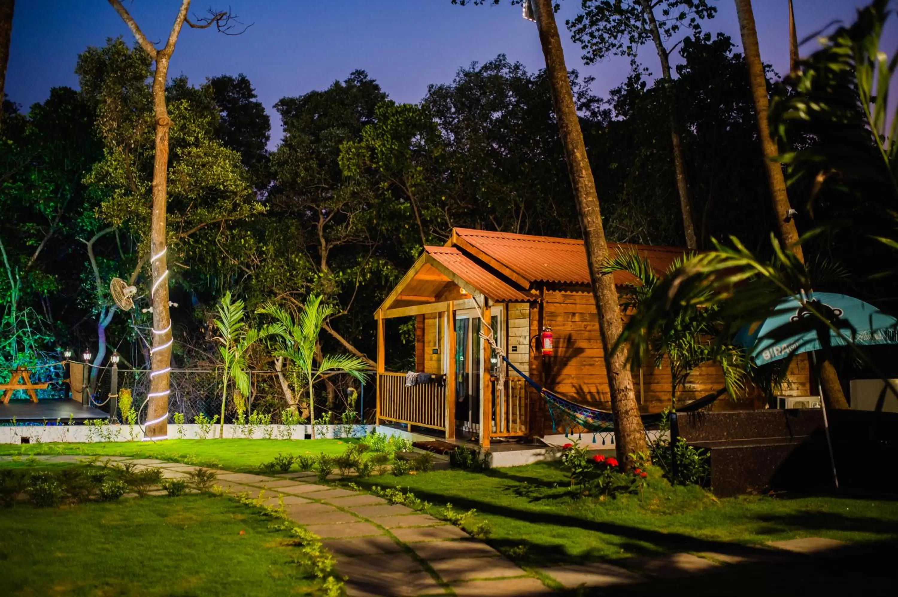 Night, Property Building in Tranquill Riverside Luxury Cottages With Bathtub, Candolim