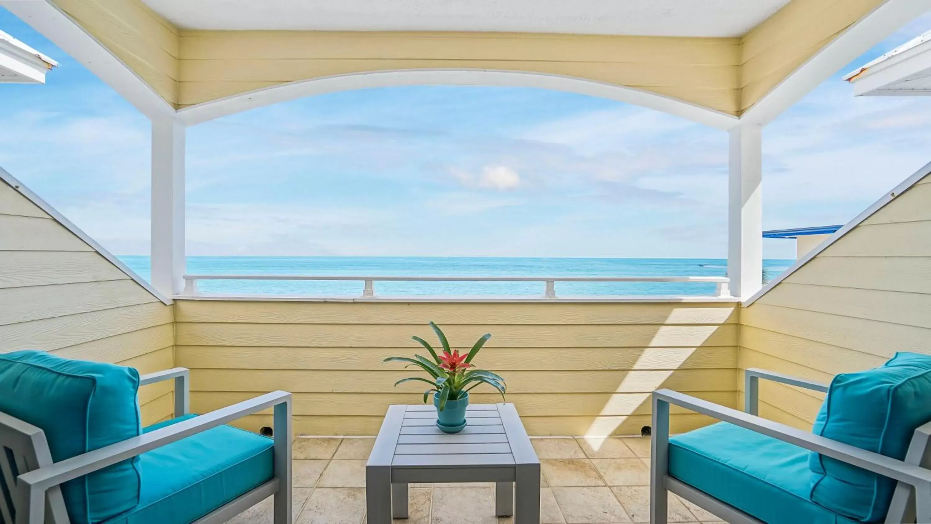 Patio, Sea View in Glunz Ocean Beach Hotel and Resort