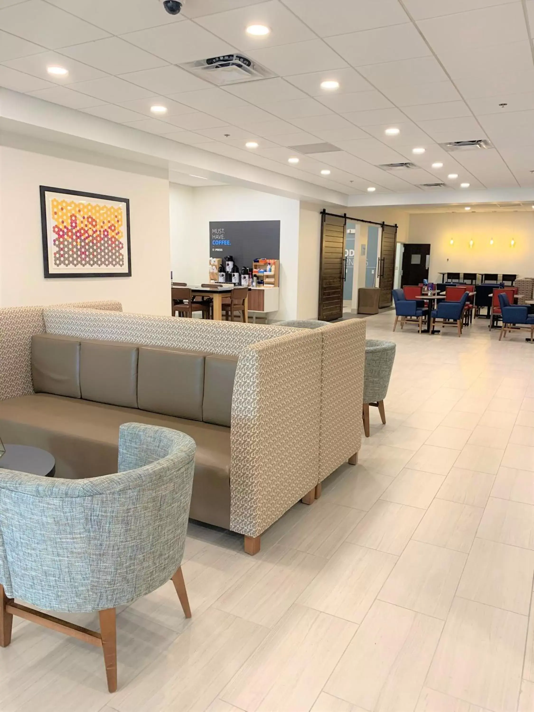 Property building, Lobby/Reception in Holiday Inn Express Boca Raton - West, an IHG Hotel