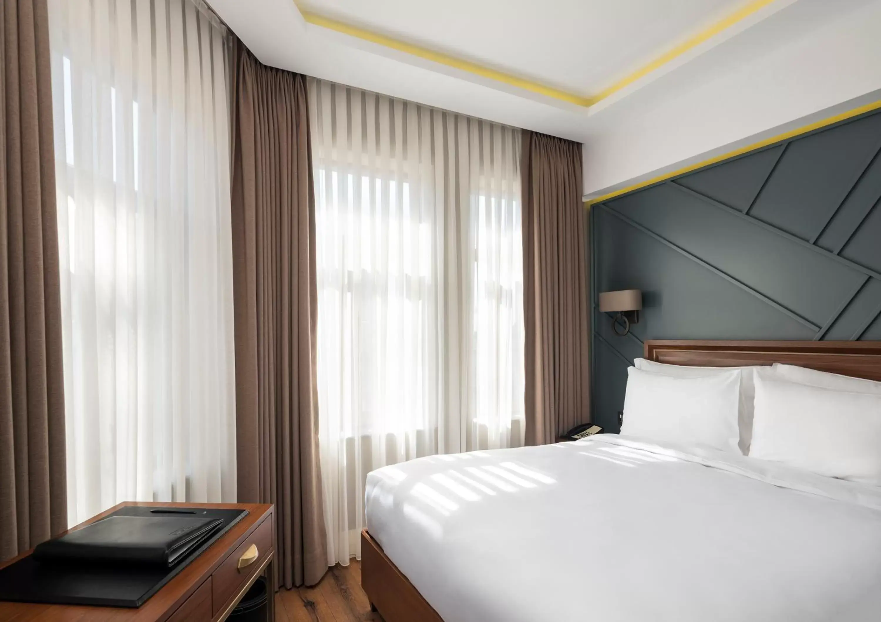 Bedroom, Bed in Azzap Hotel Galata