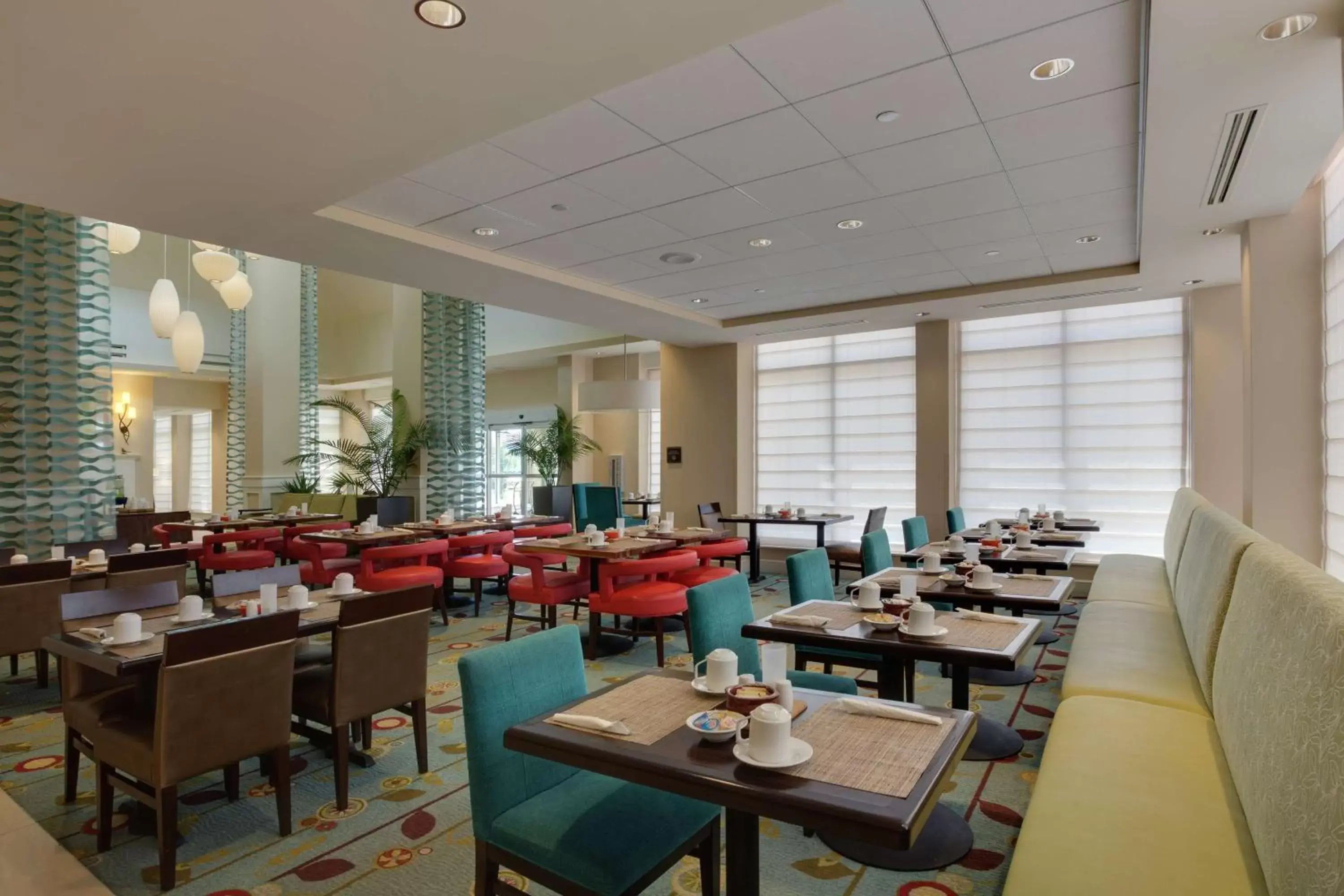 Dining area, Restaurant/Places to Eat in Hilton Garden Inn Daytona Beach Oceanfront