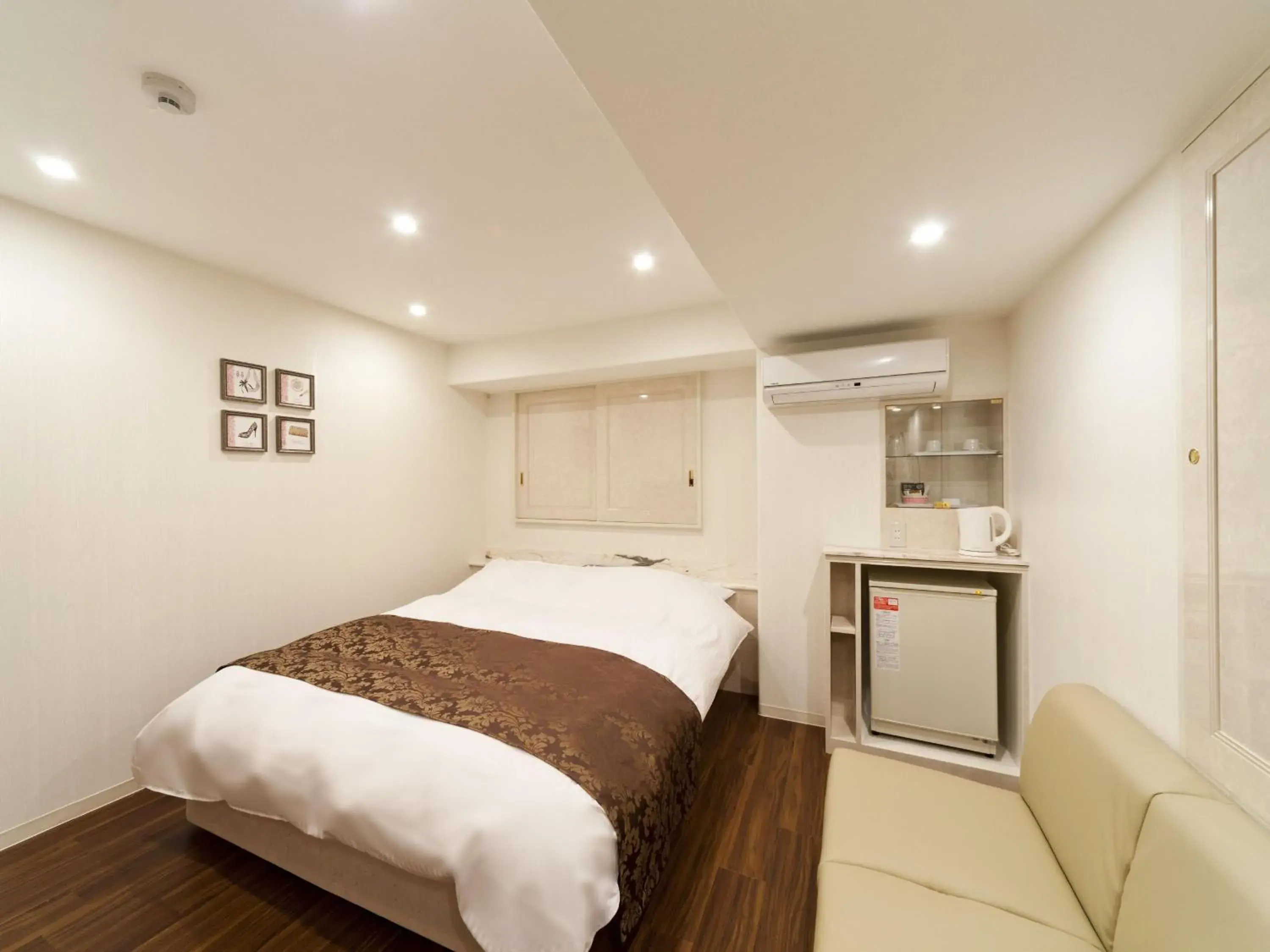 Bed in Hotel Fine Aroma Tennouji - Adult Only -