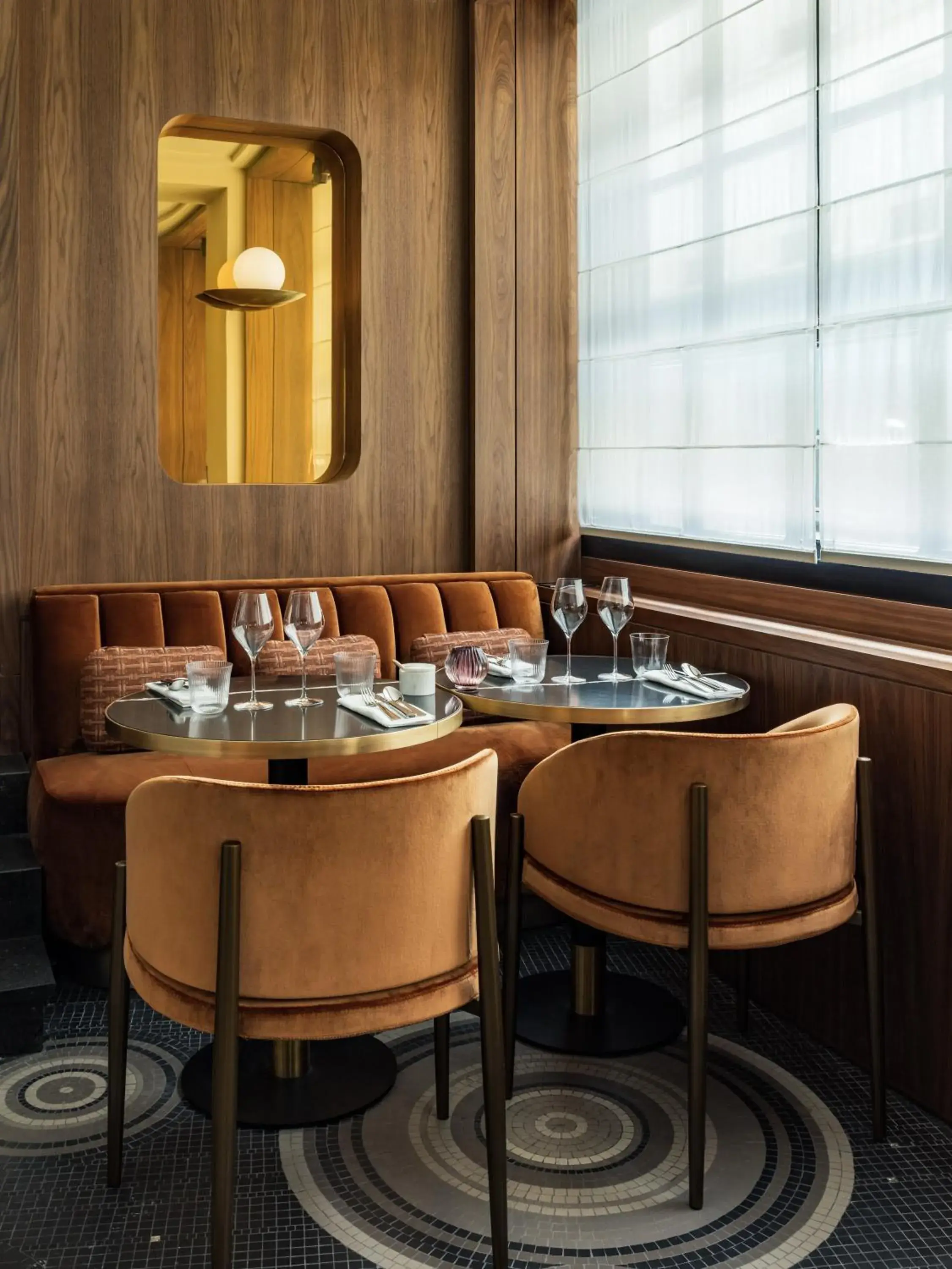 Restaurant/Places to Eat in Pavillon Faubourg Saint-Germain & Spa