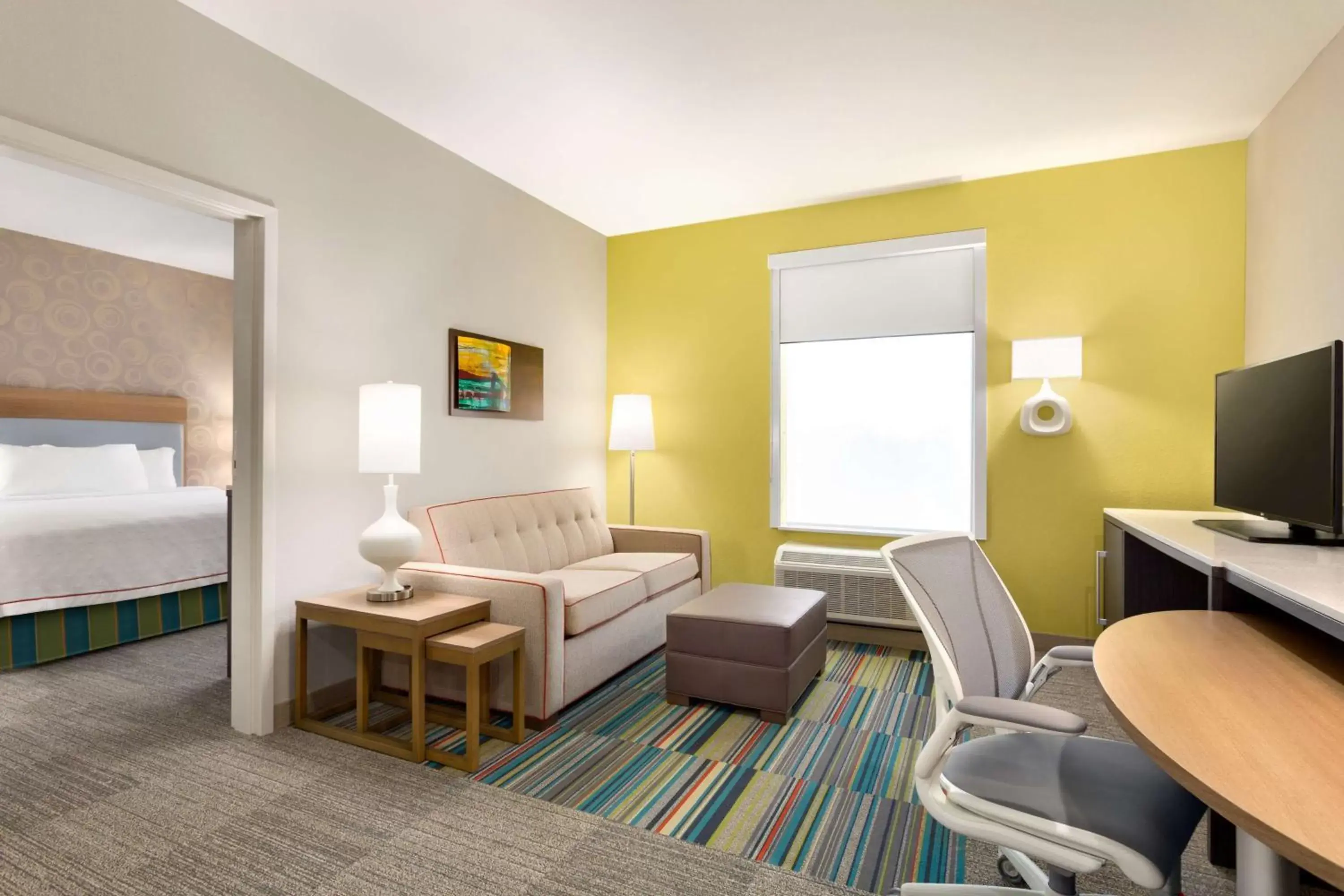 Bedroom, Seating Area in Home2 Suites by Hilton Shenandoah The Woodlands