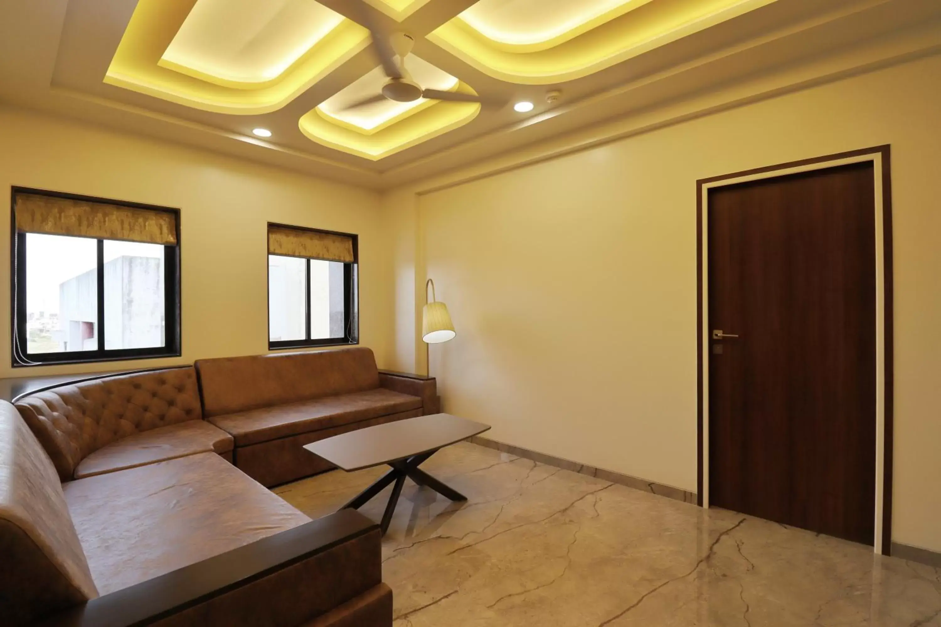 Living room in Four Petals Executive by LHMS Living room in Four Petals Executive by LHMS