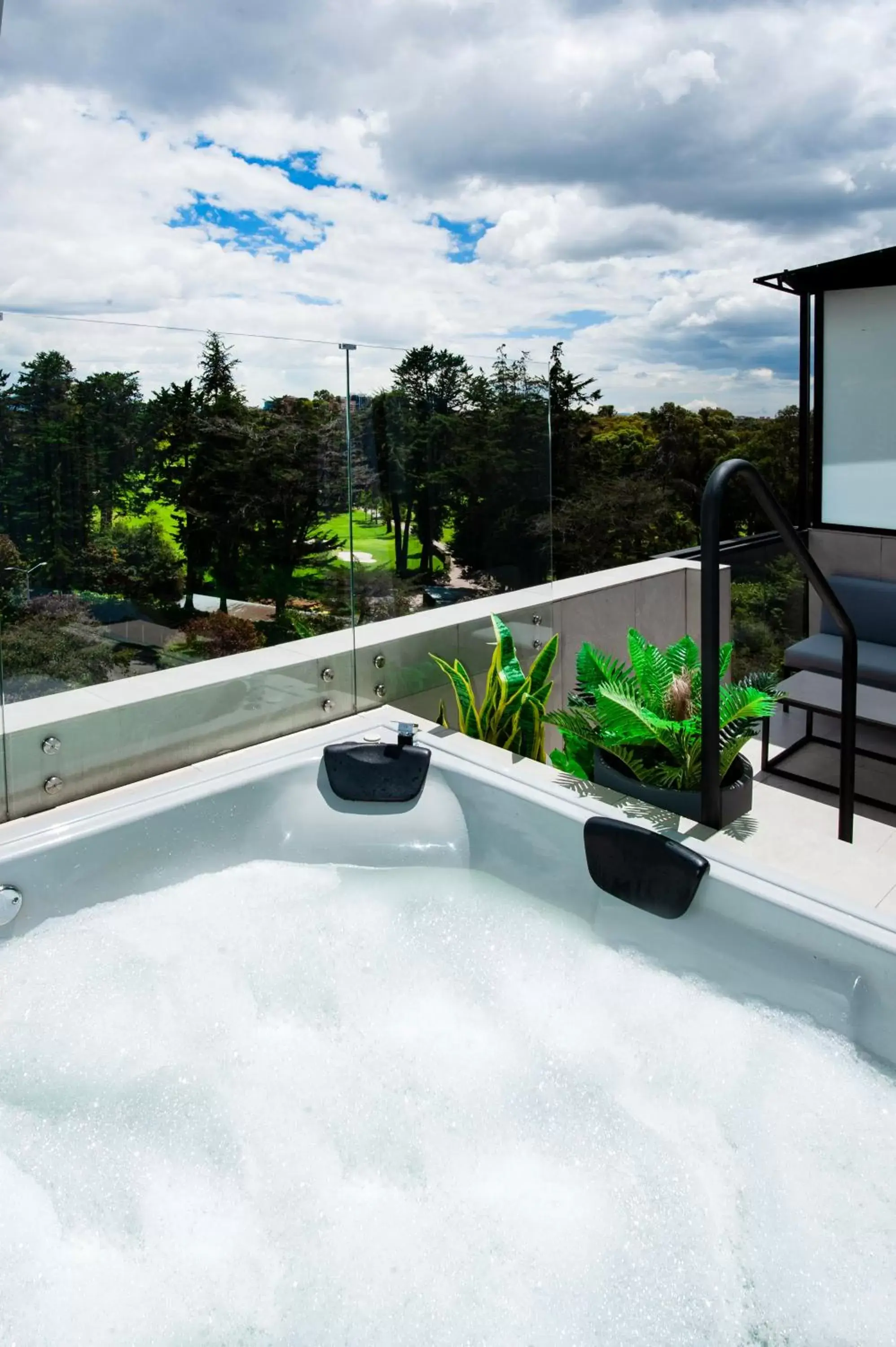 City view in Hemma Bogotá Country Luxury Suites Hotel City view in Hemma Bogotá Country Luxury Suites Hotel