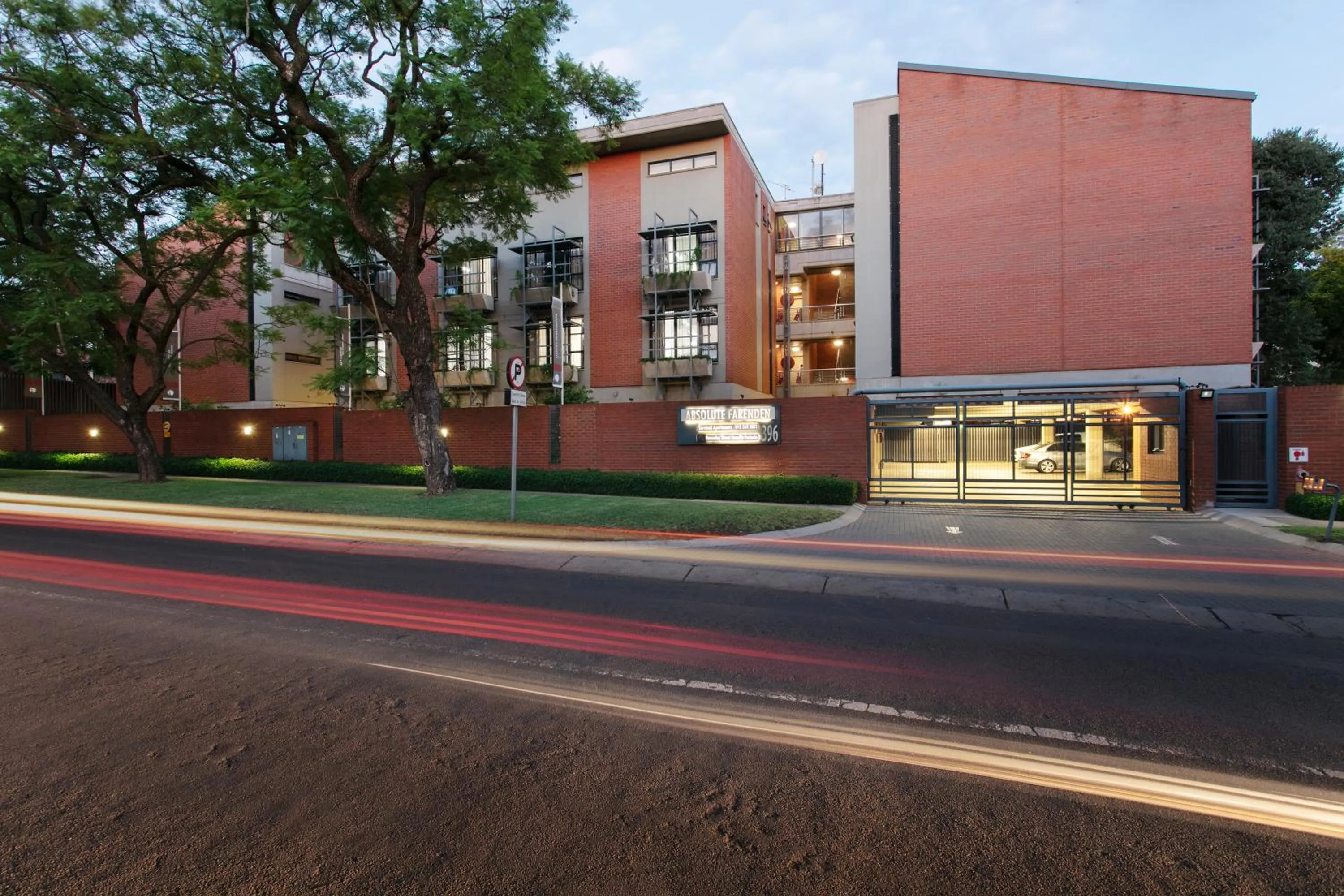 Property building in Absolute Farenden Apartments