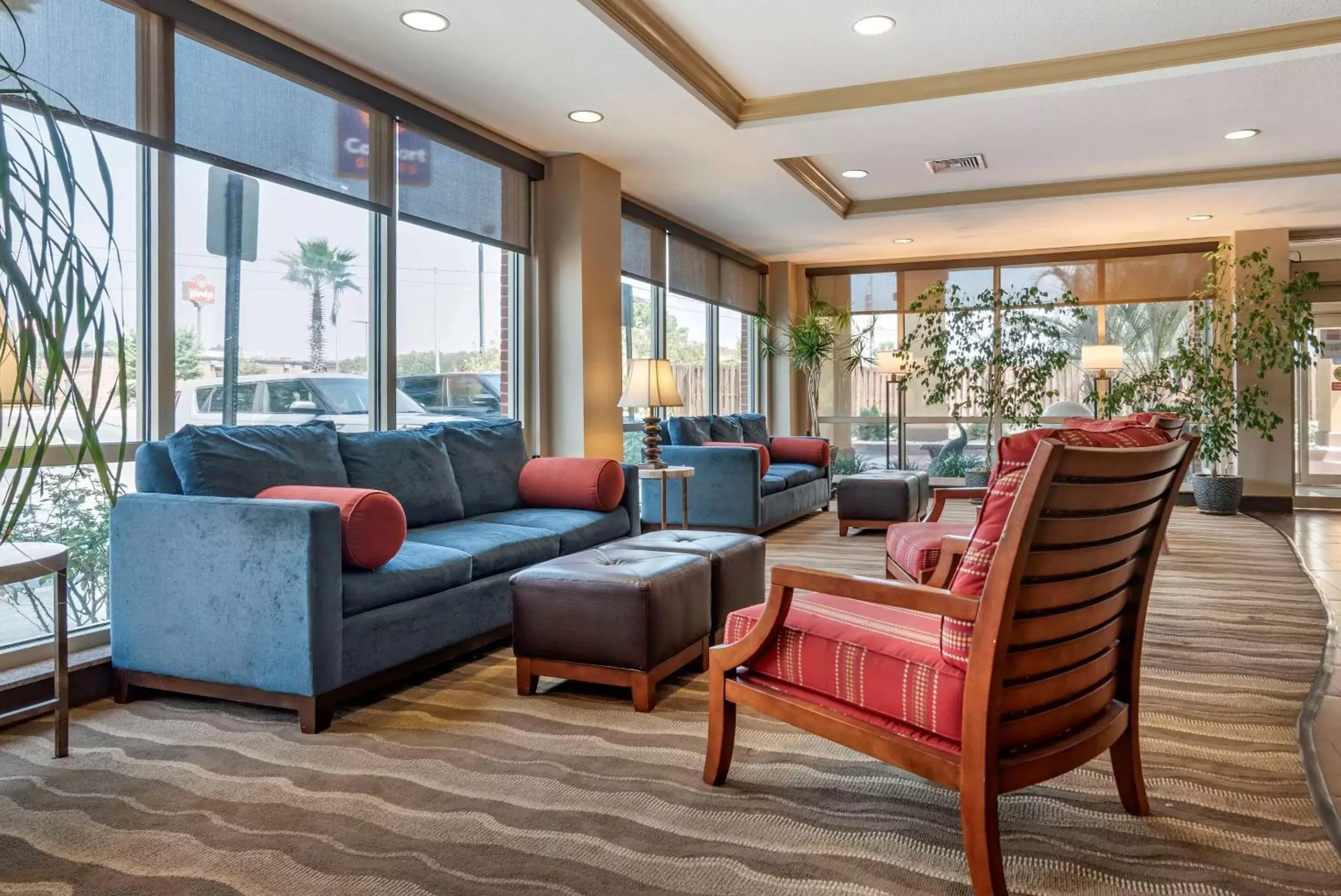 Lobby or reception in Comfort Suites Biloxi/Ocean Springs