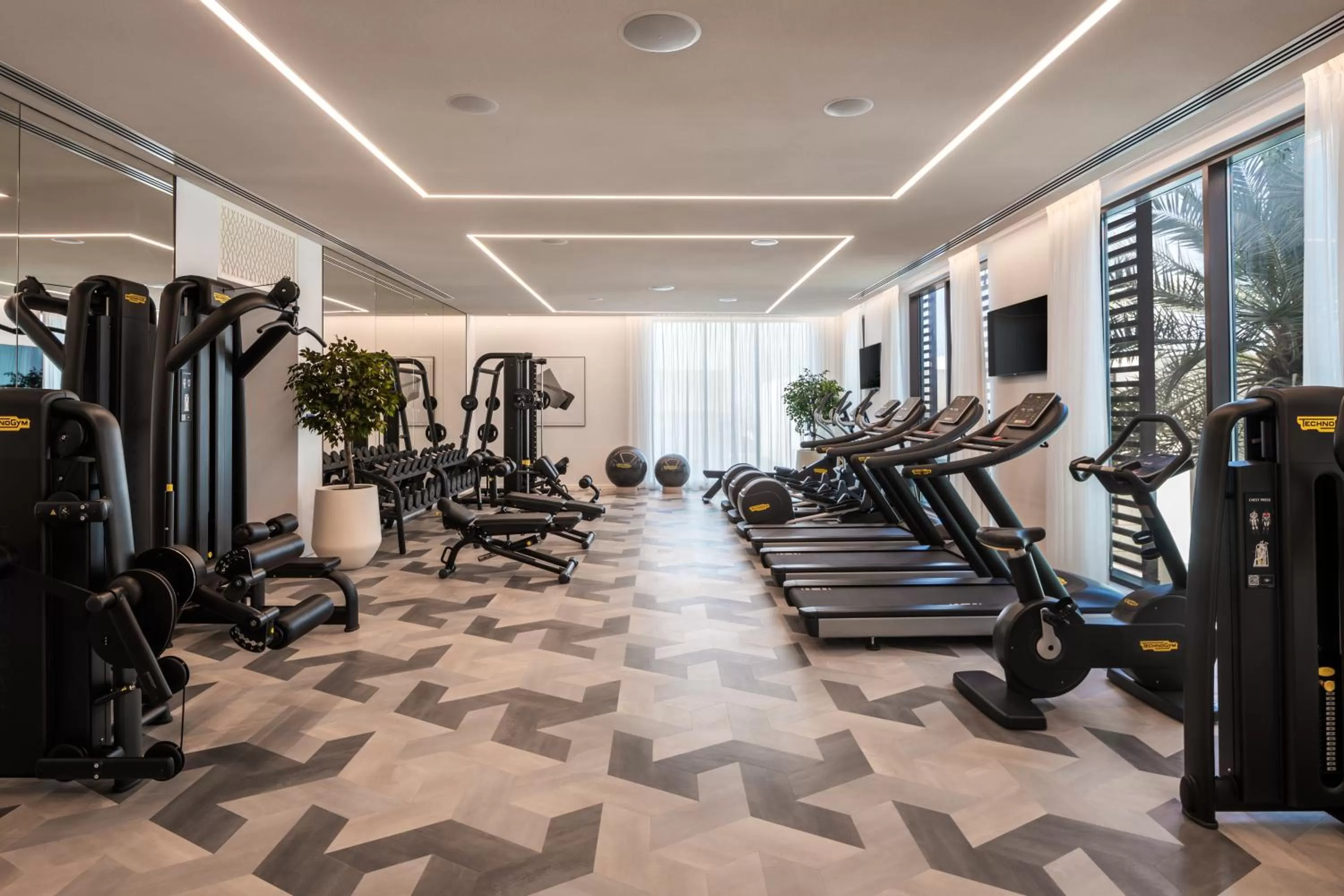 Fitness centre/facilities in Palace Beach Resort Fujairah
