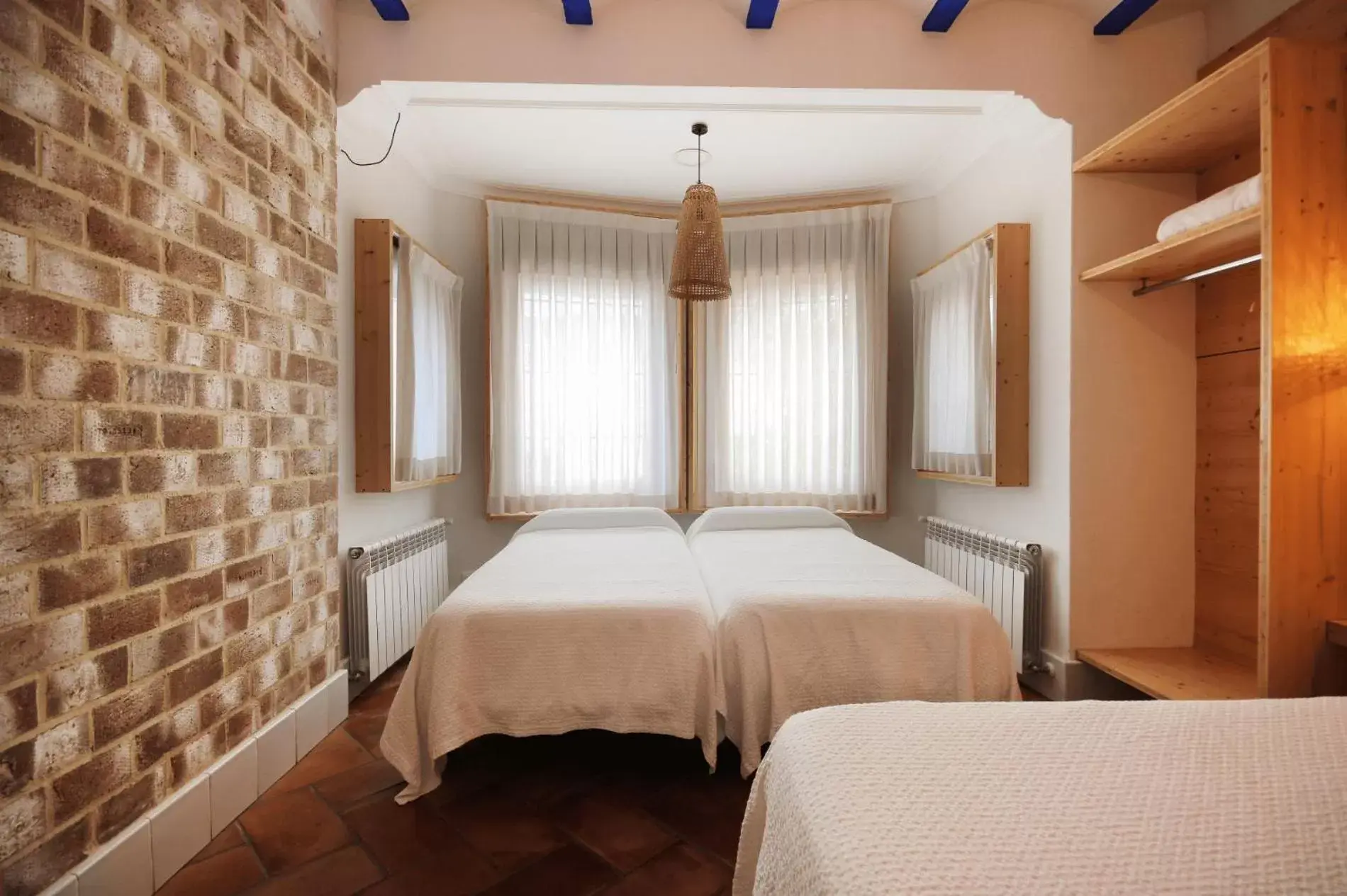 Bed in B&B Sant Pol - Adults Only