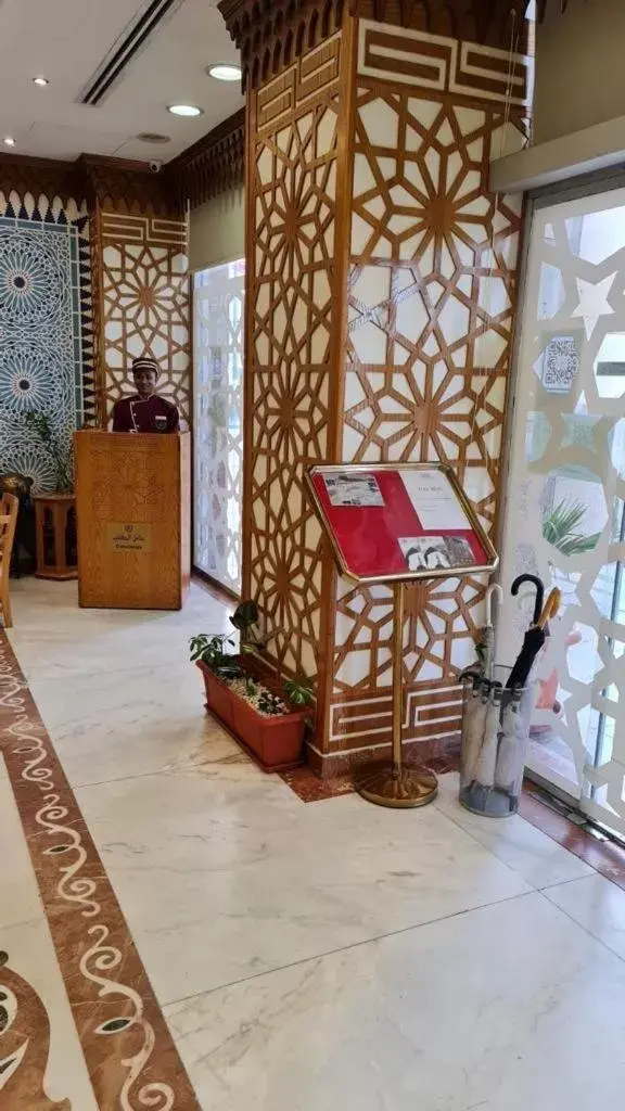 Facade/entrance in Jiwar Al Madina Hotel Facade/entrance in Jiwar Al Madina Hotel