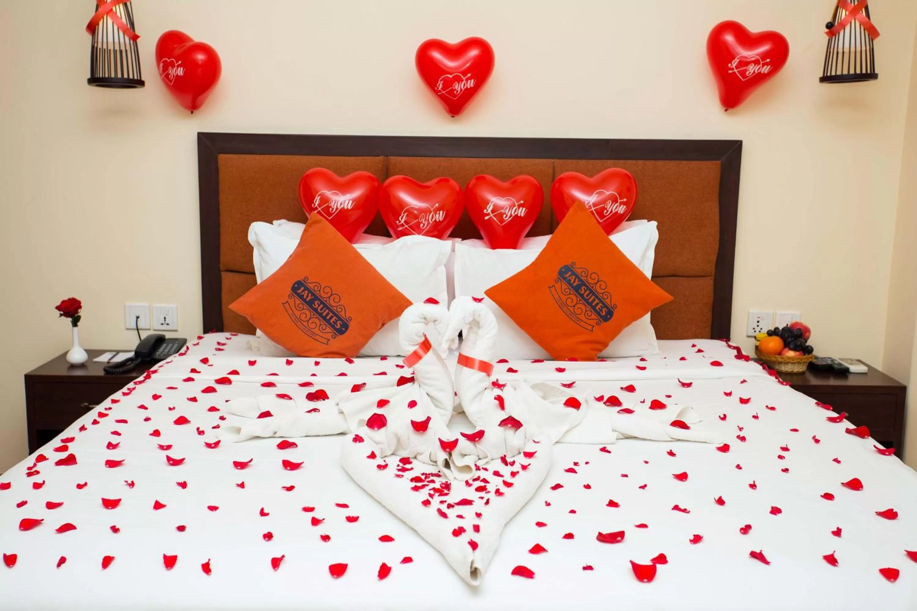 Bed in Hotel Jay Suites