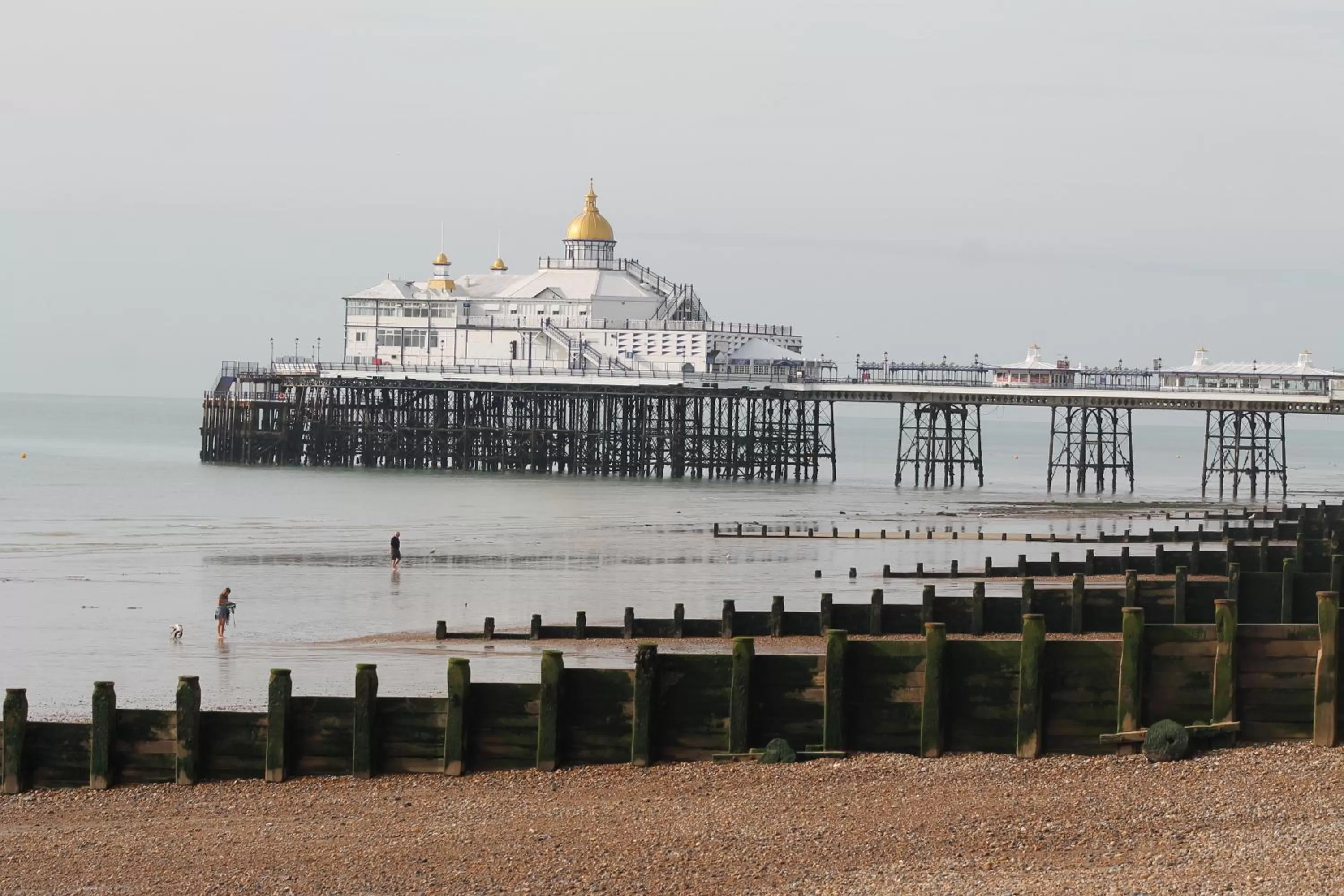 Beach in Glastonbury Hotel