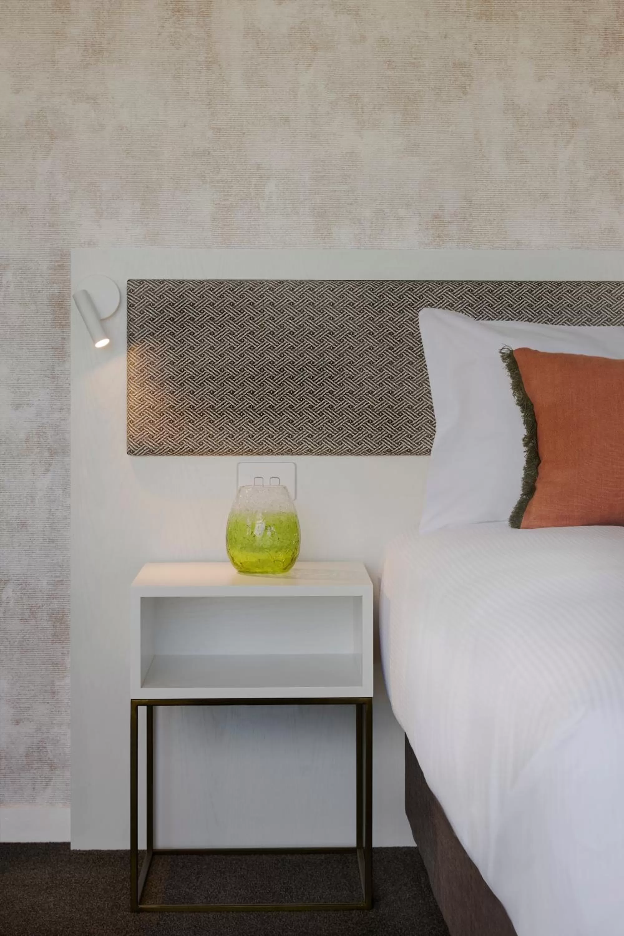 Bed in Rydges Formosa Auckland Golf Resort