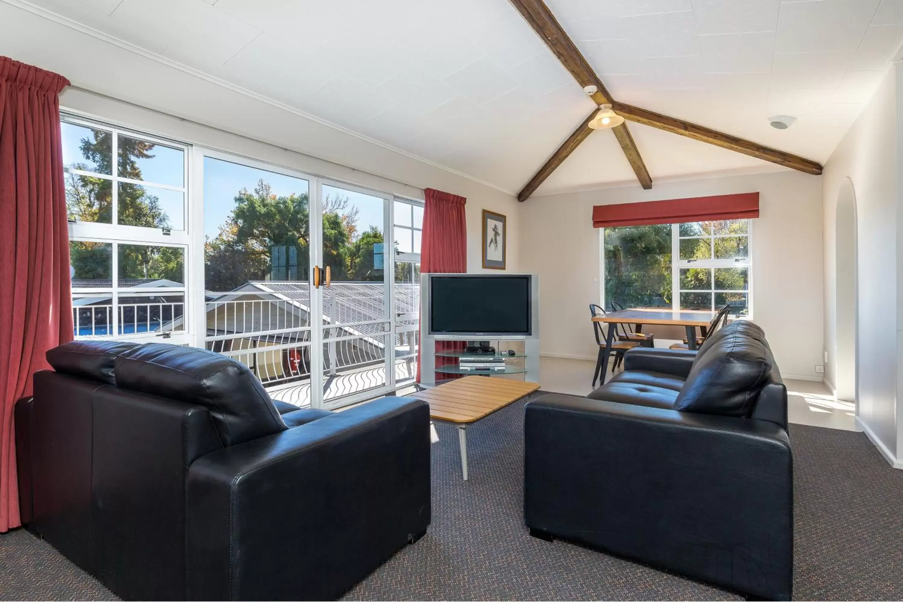 Seating Area in Cherylea Motel