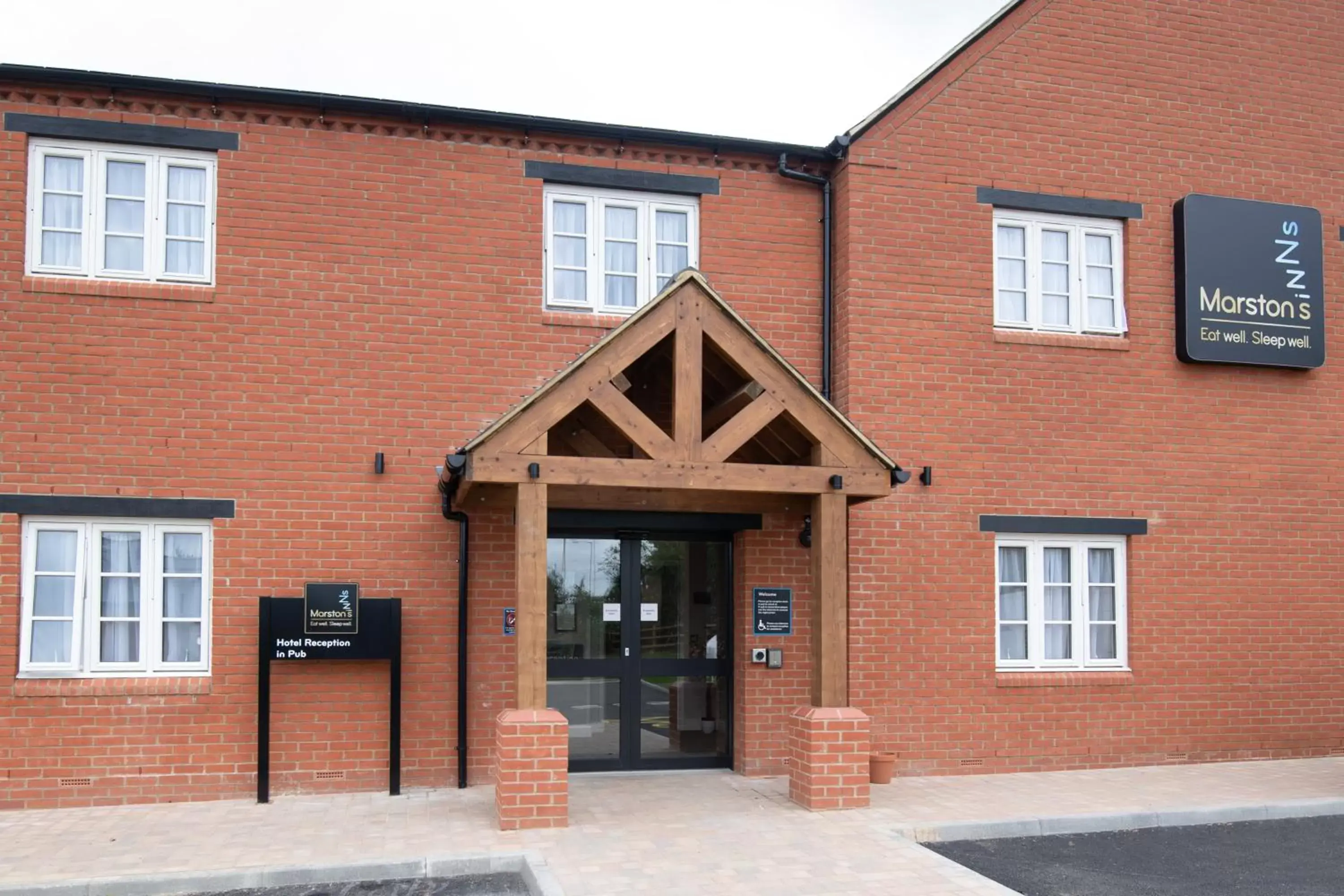 Facade/entrance, Property Building in Paisley Pear, Brackley by Marston's Inns