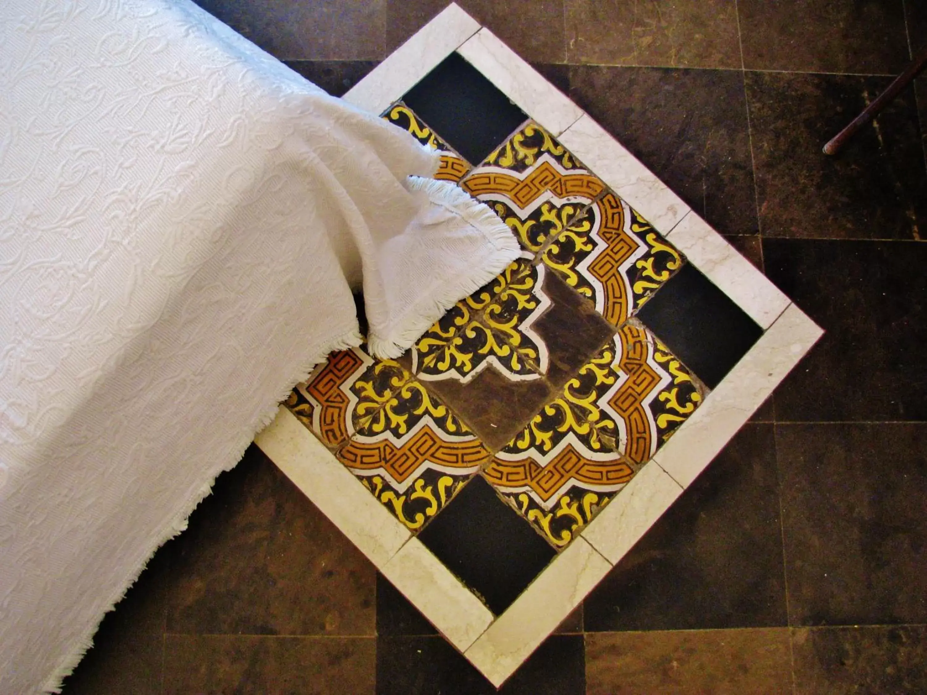 Decorative detail, Bed in B&B L'Orto Sul Tetto