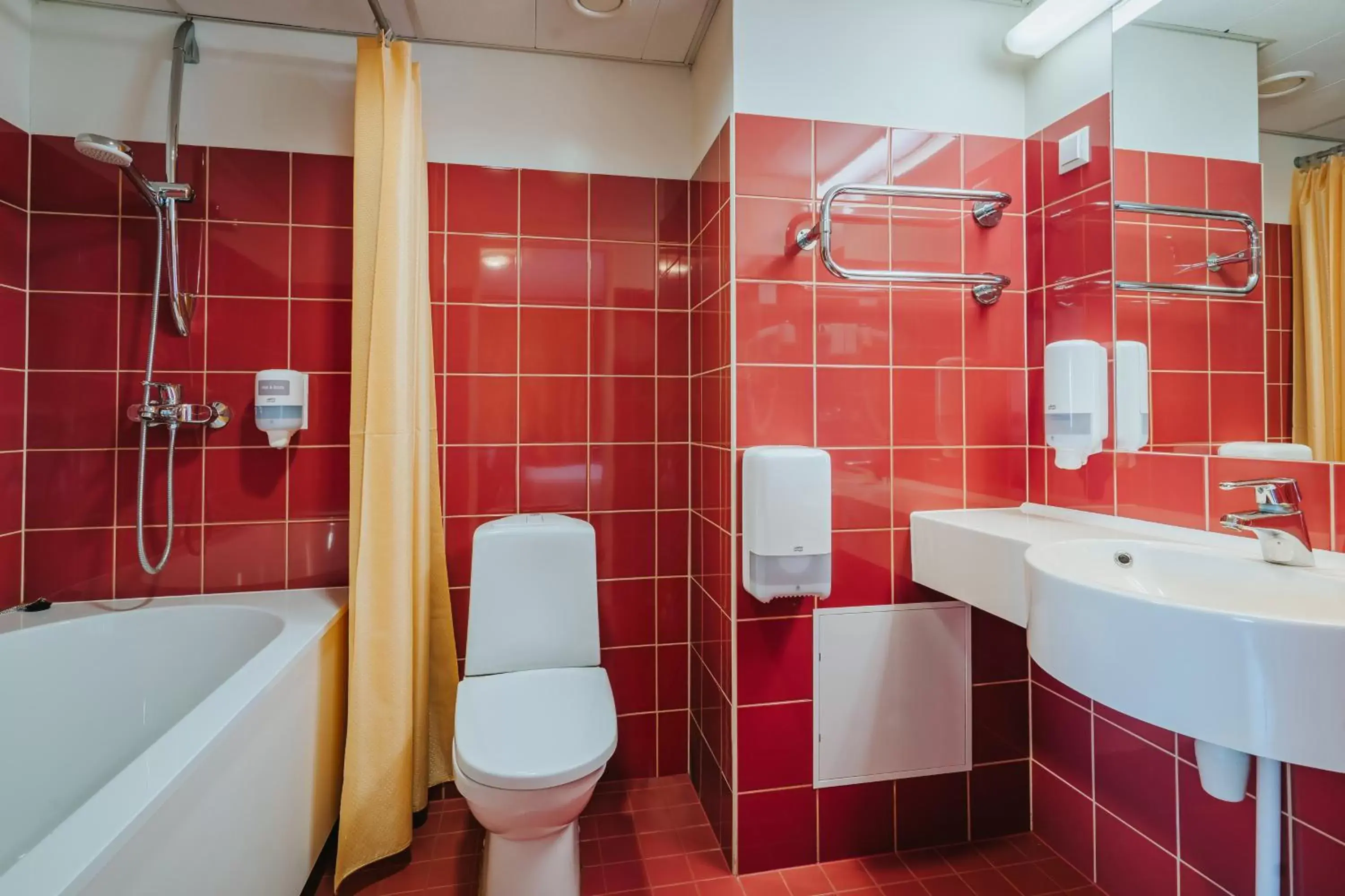 Toilet, Bathroom in Hestia Hotel Strand