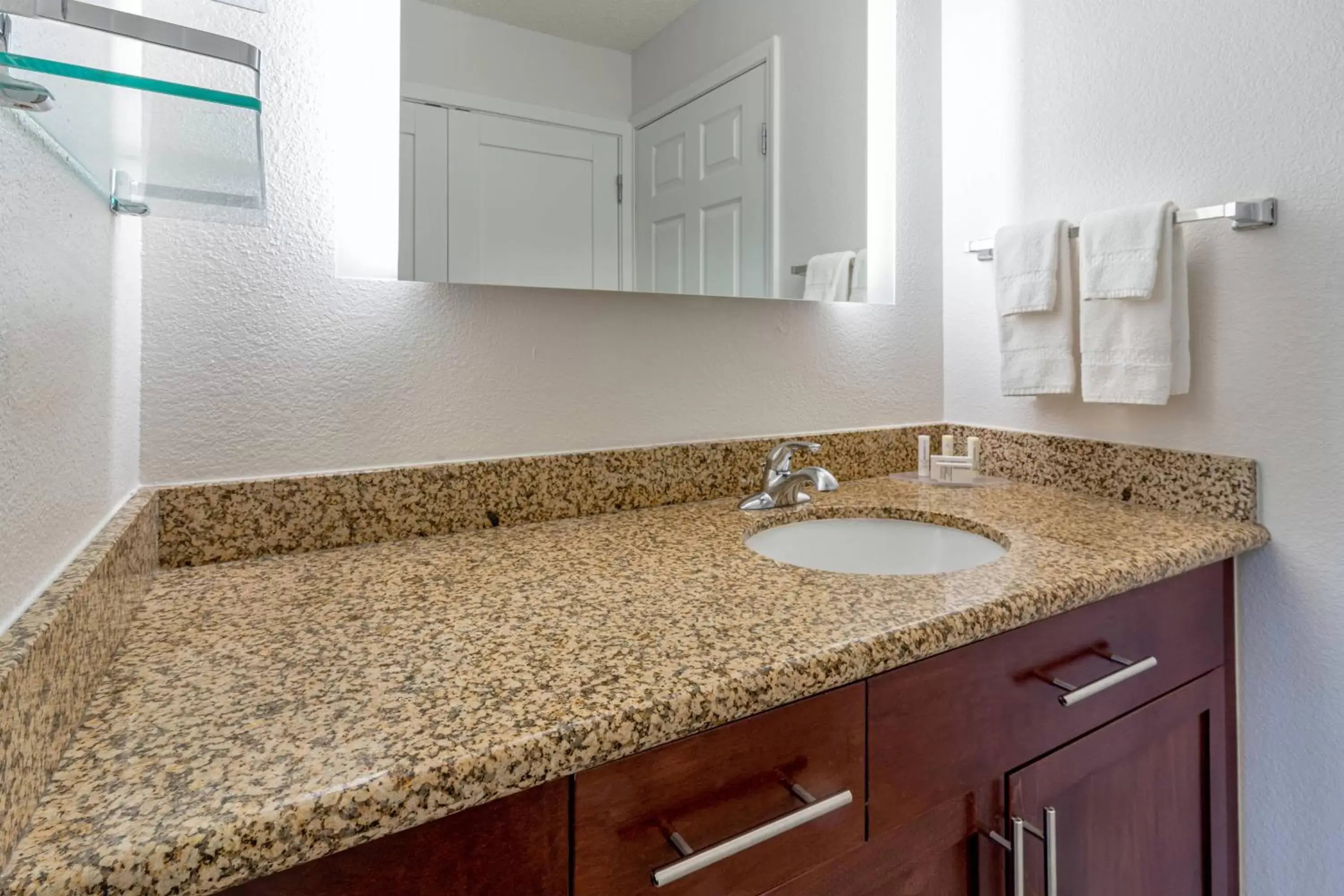 Bathroom in Residence Inn Sacramento Rancho Cordova