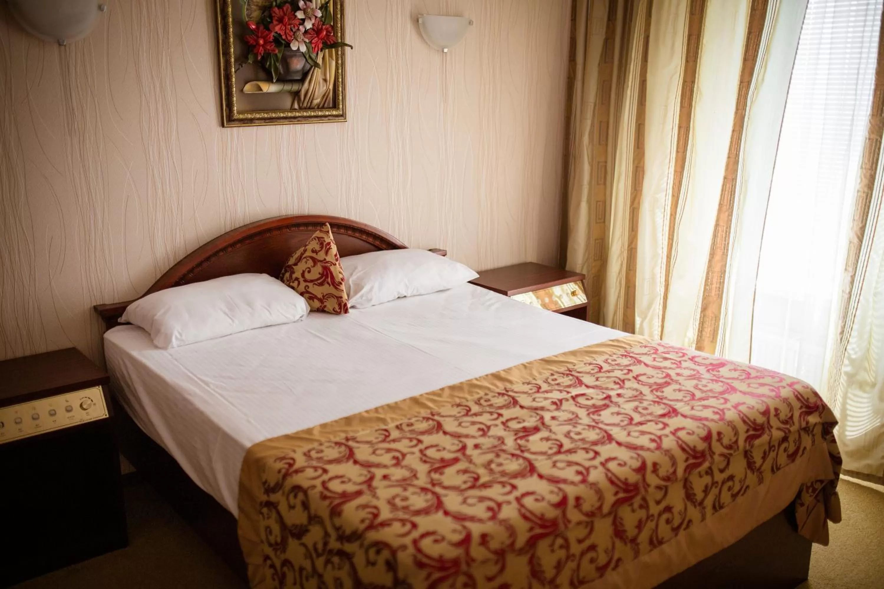 Bedroom, Bed in Vila Muntenia Hotel