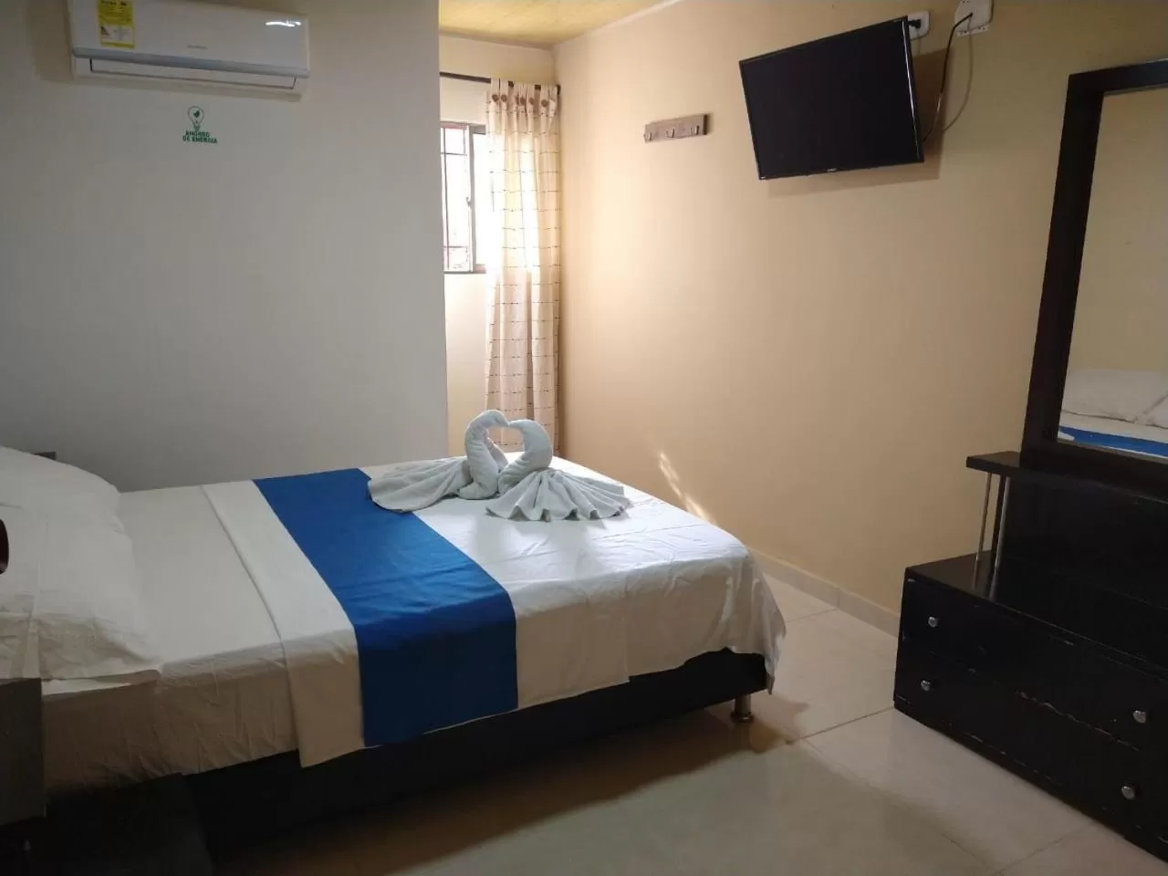 Bed in Hotel The Dolphin