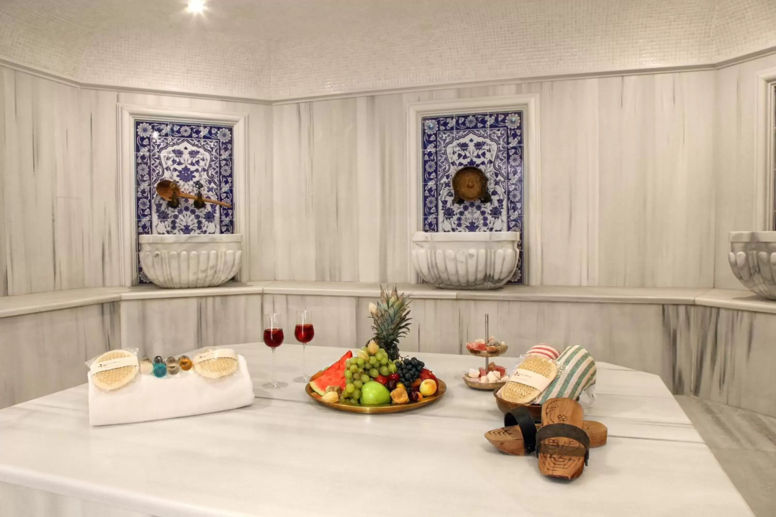 Spa and wellness centre/facilities in Almina Hotel - Special Class