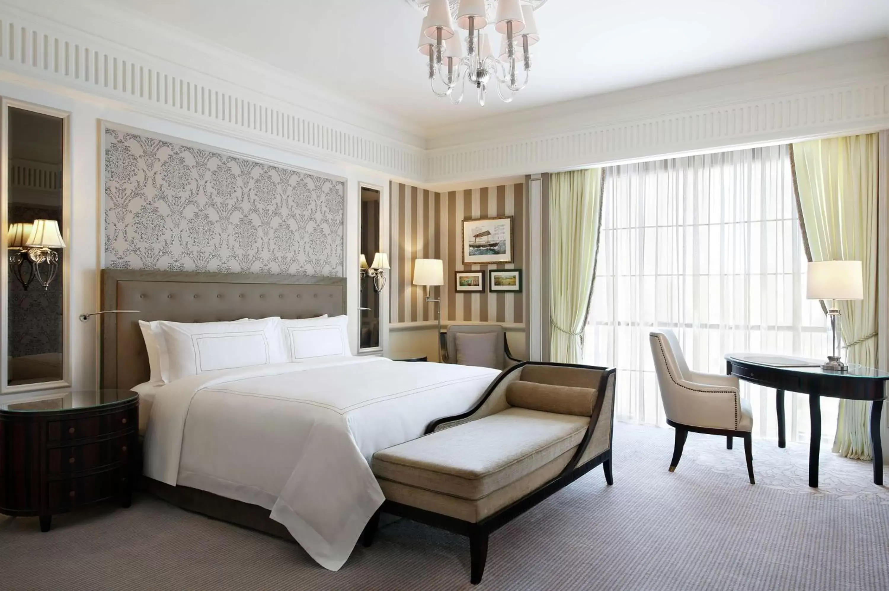 Bedroom, Bed in Habtoor Palace Dubai, LXR Hotels & Resorts