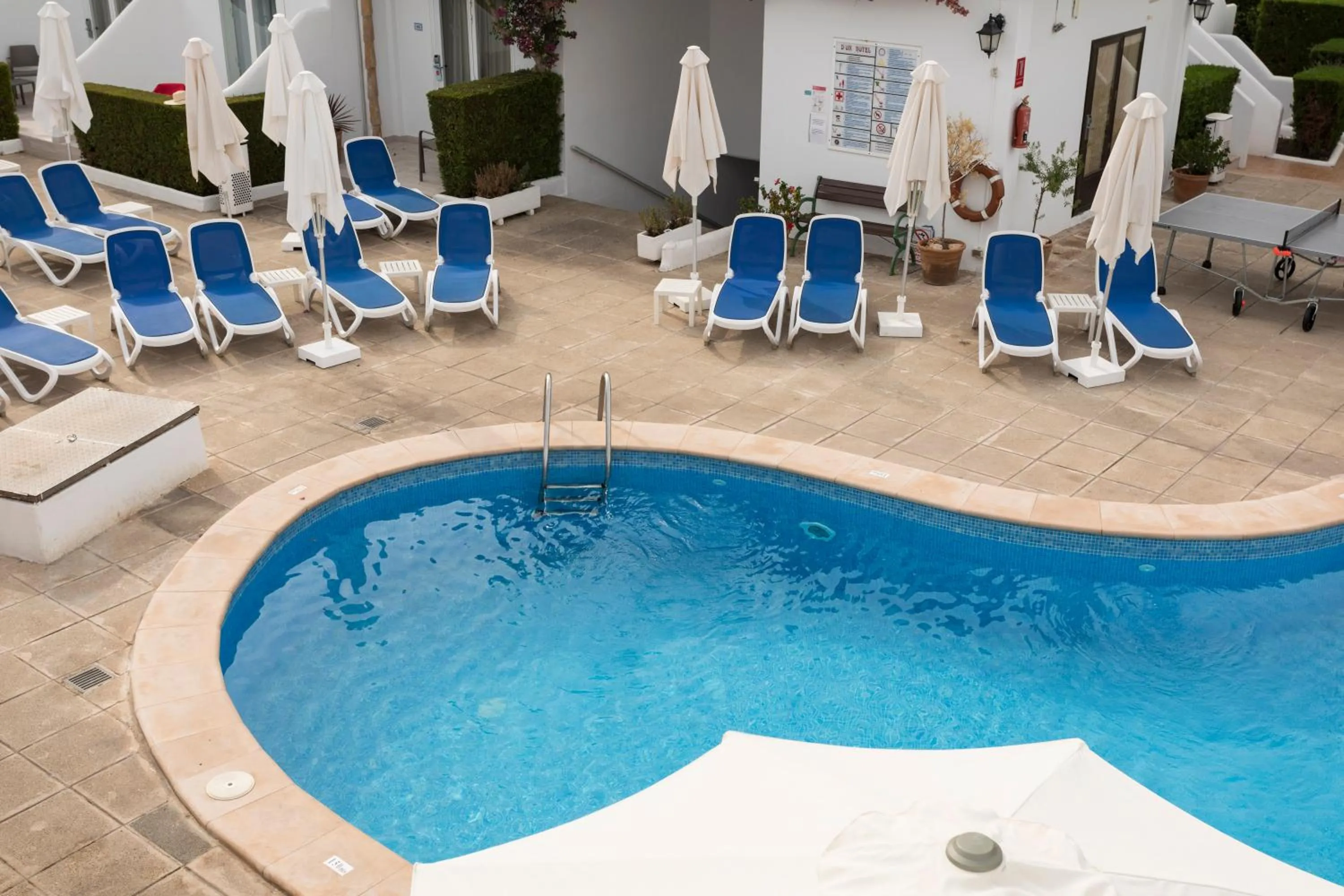 Swimming pool in Hotel d'Or