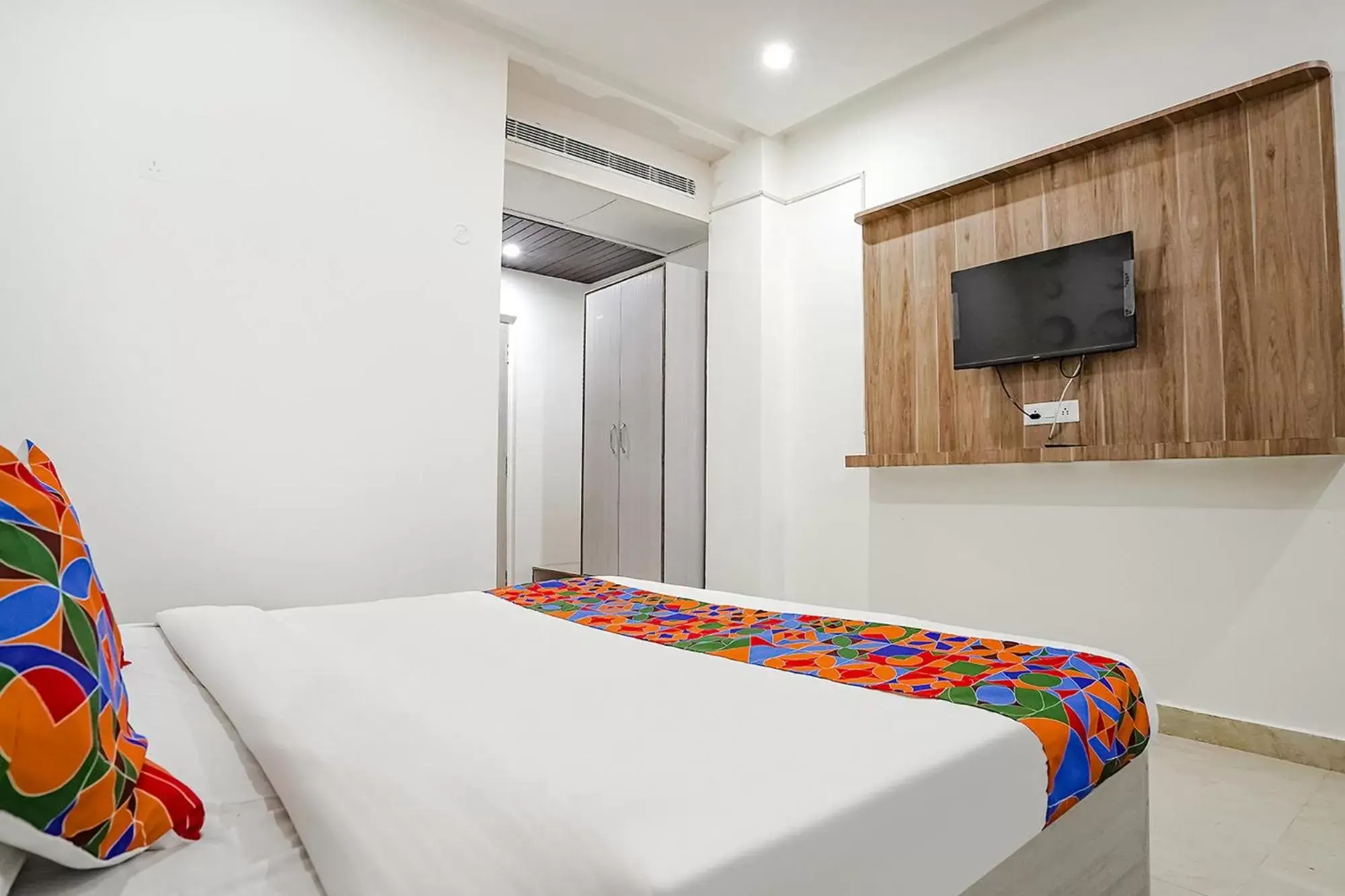 Bed in FabHotel Samriddhi Bed in FabHotel Samriddhi