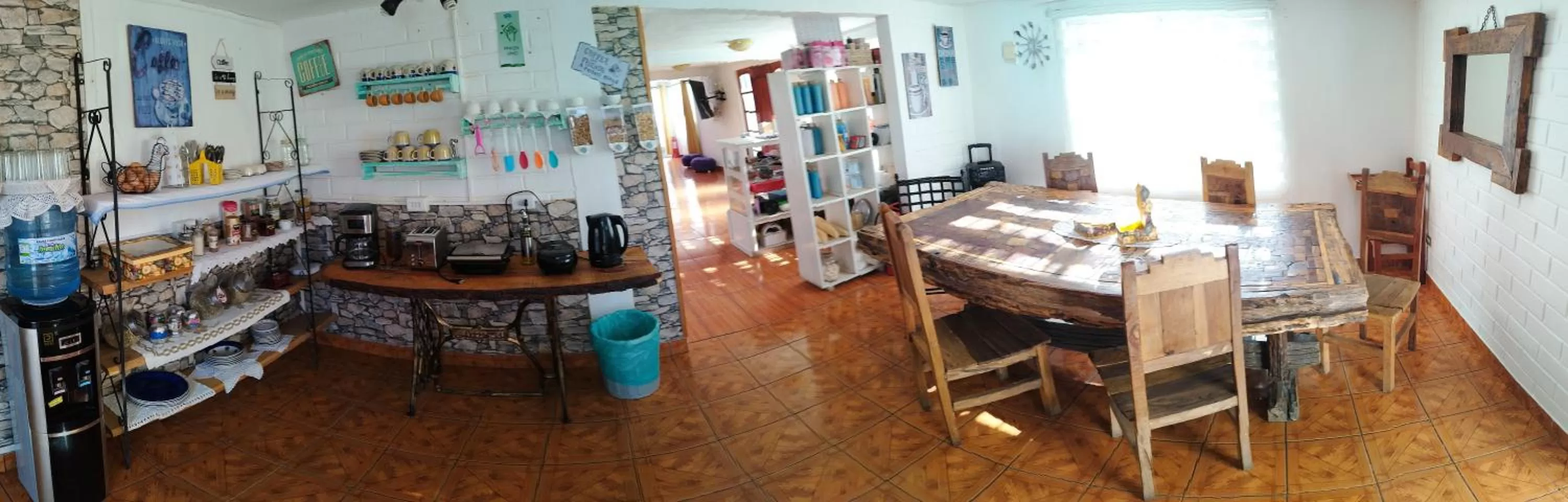 Dining area in Shalom_MatSofy