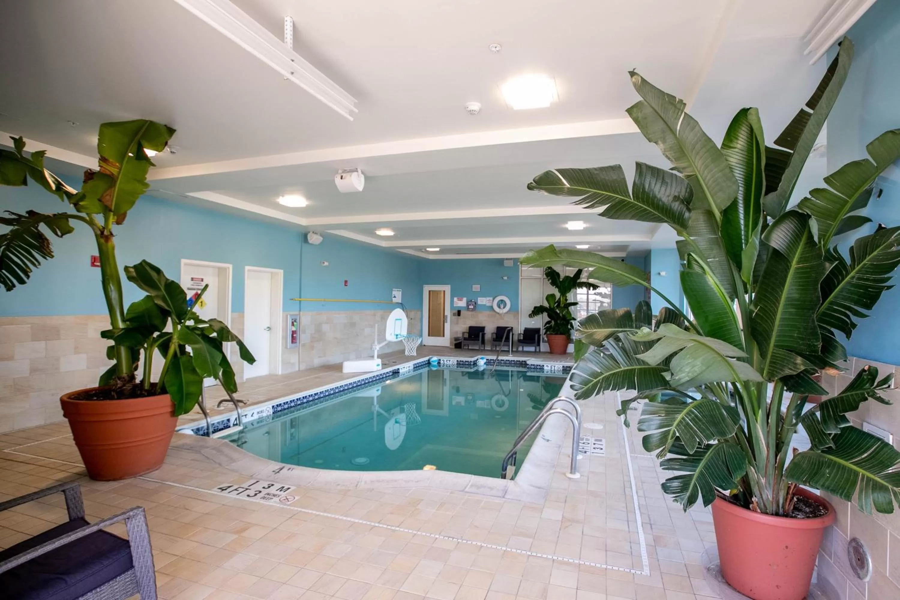 Swimming pool in Holiday Inn Manahawkin/Long Beach Island by IHG
